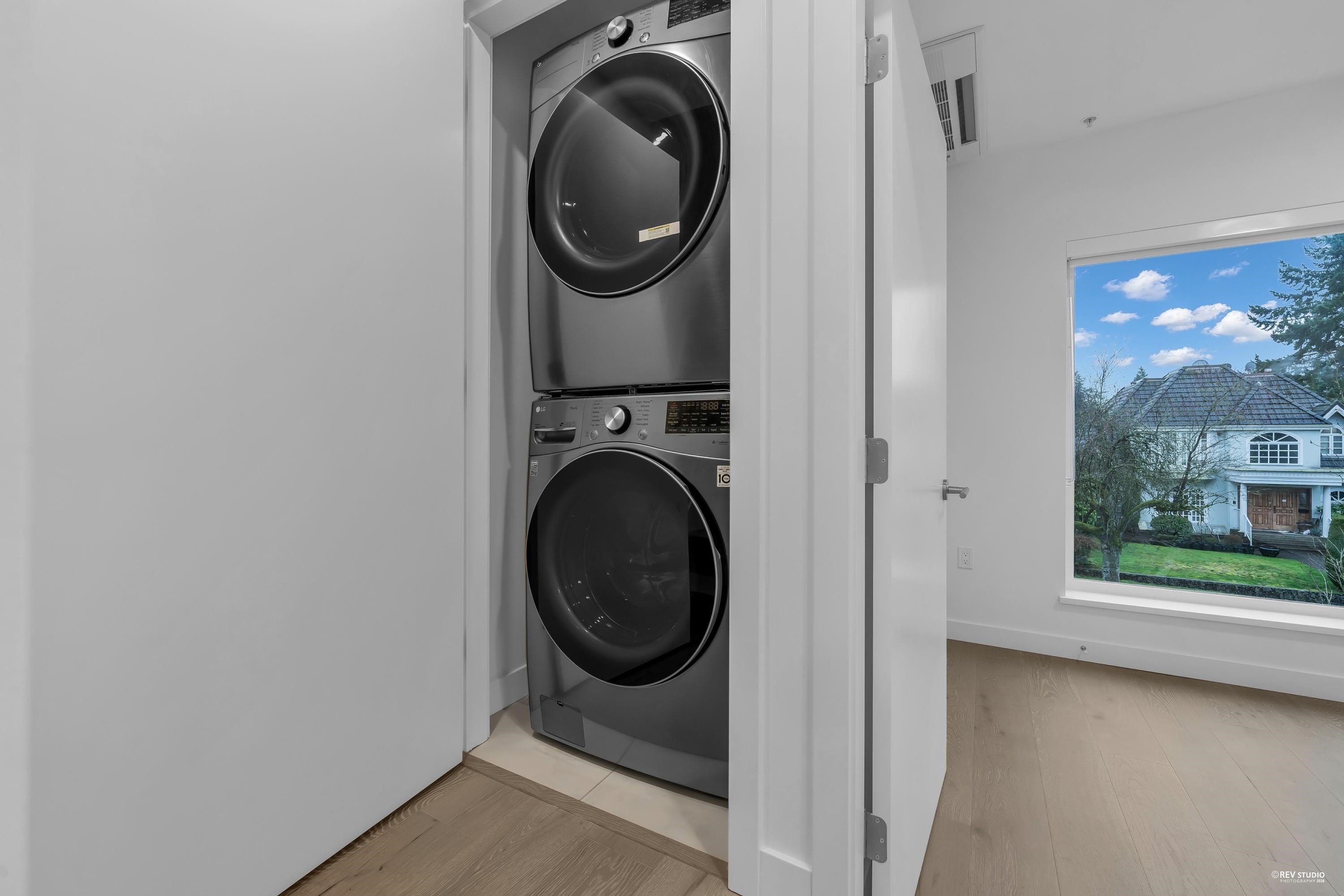 659 30Th Avenue W, Vancouver, BC