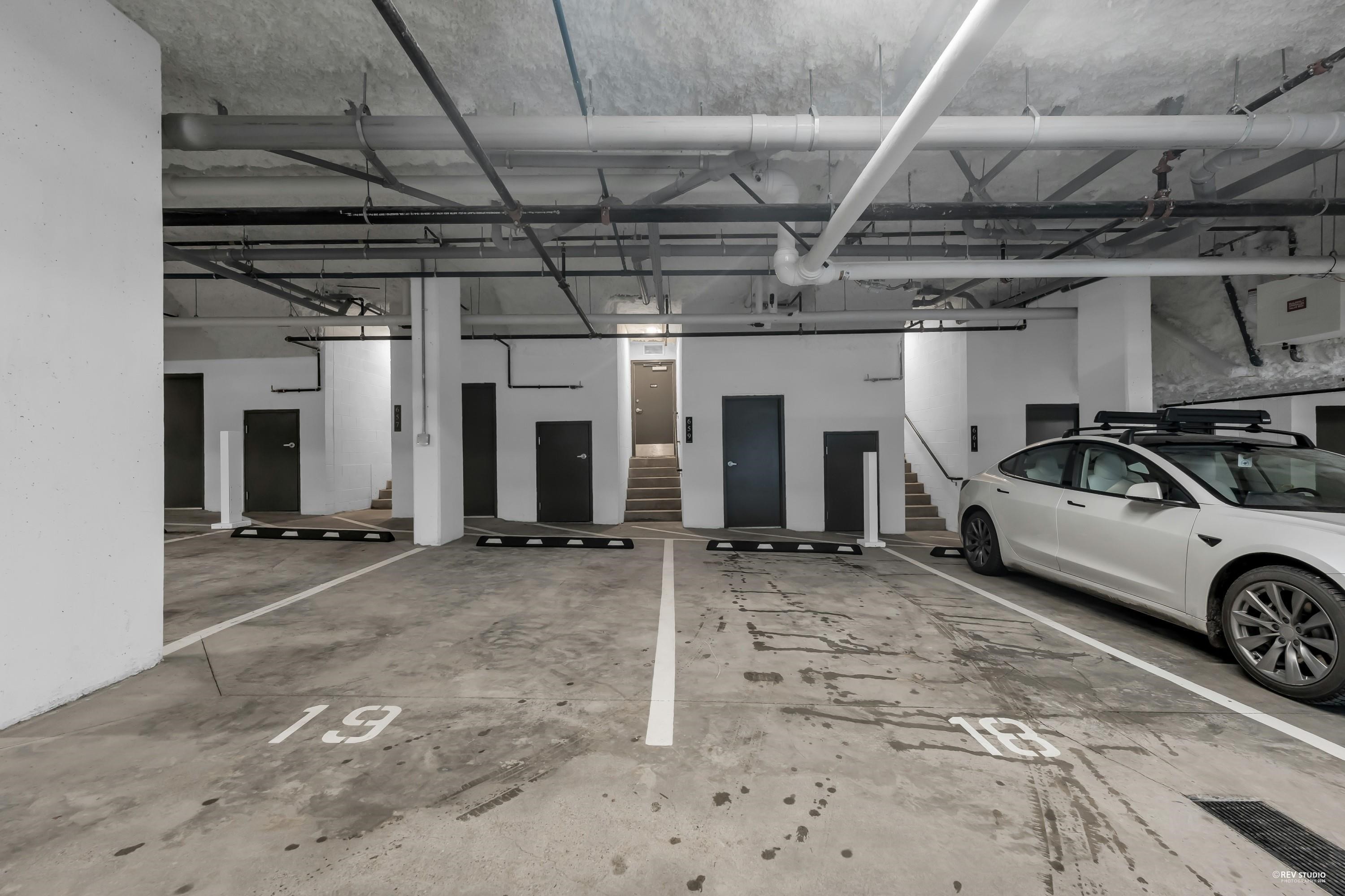 659 30Th Avenue W, Vancouver, BC