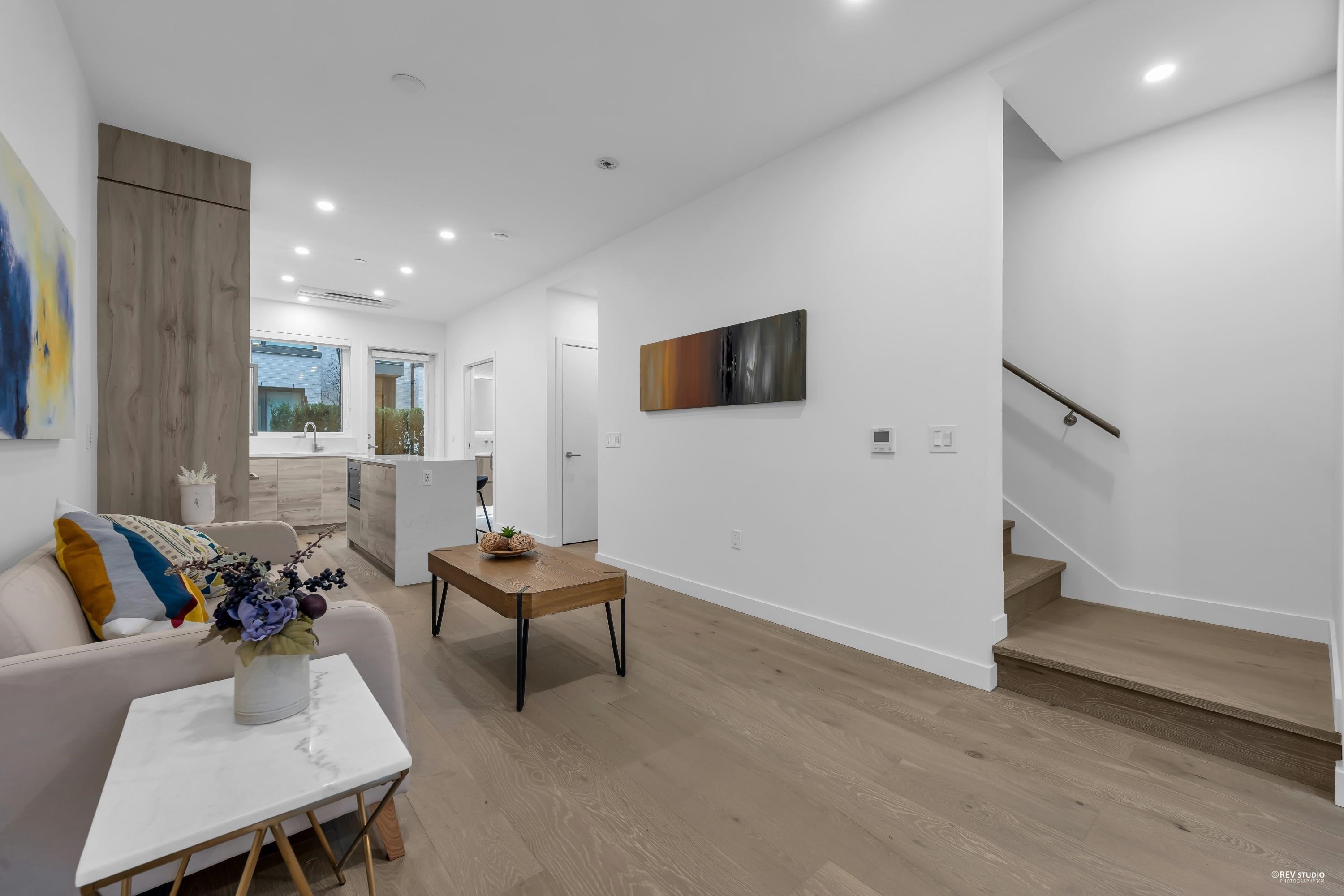 659 30Th Avenue W, Vancouver, BC