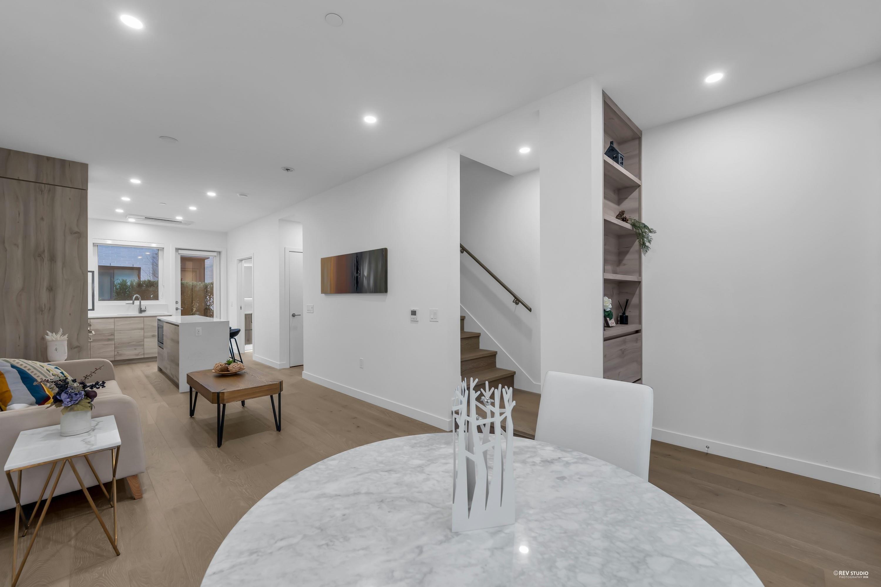 659 30Th Avenue W, Vancouver, BC