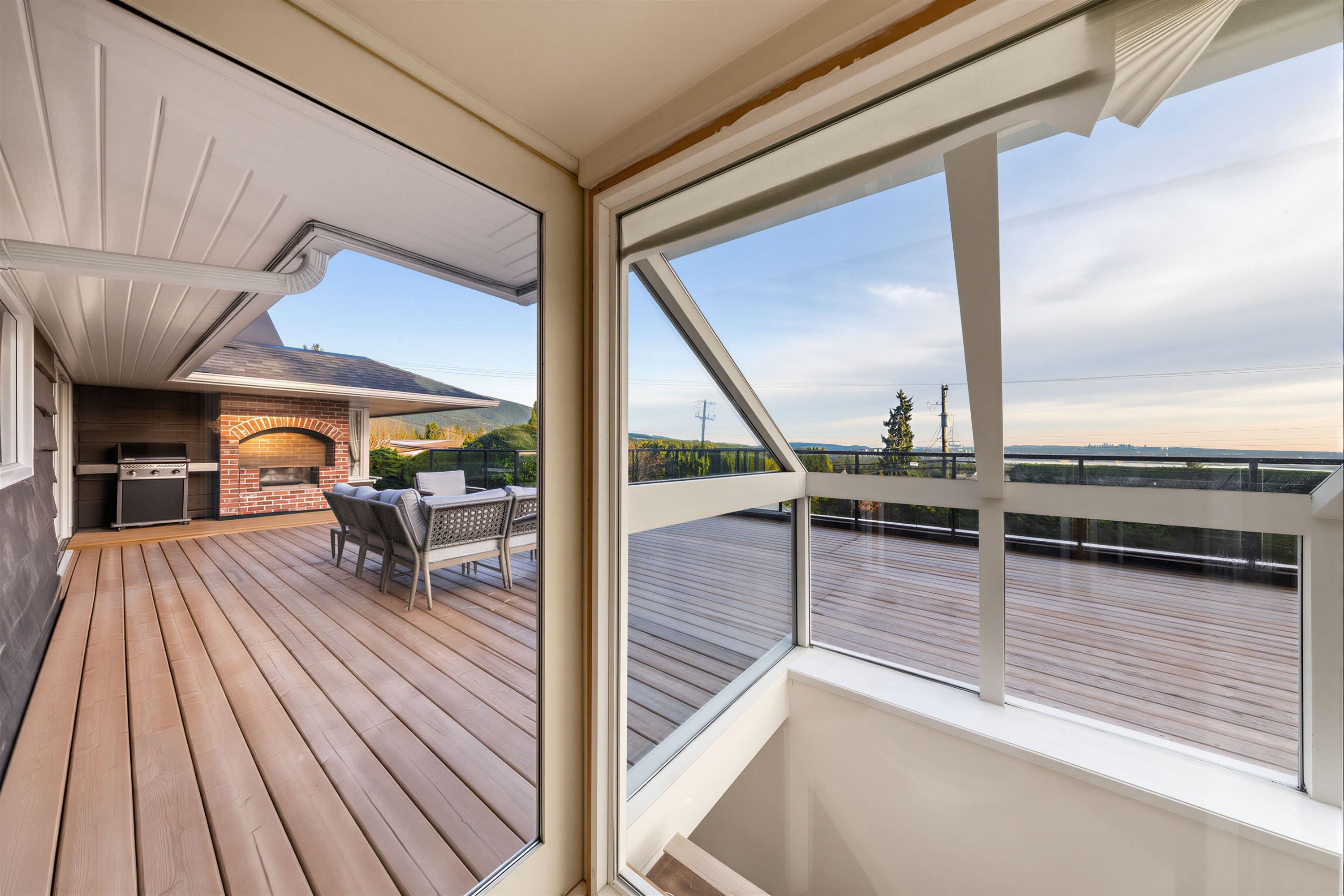 875 Eyremount Drive, West Vancouver, BC