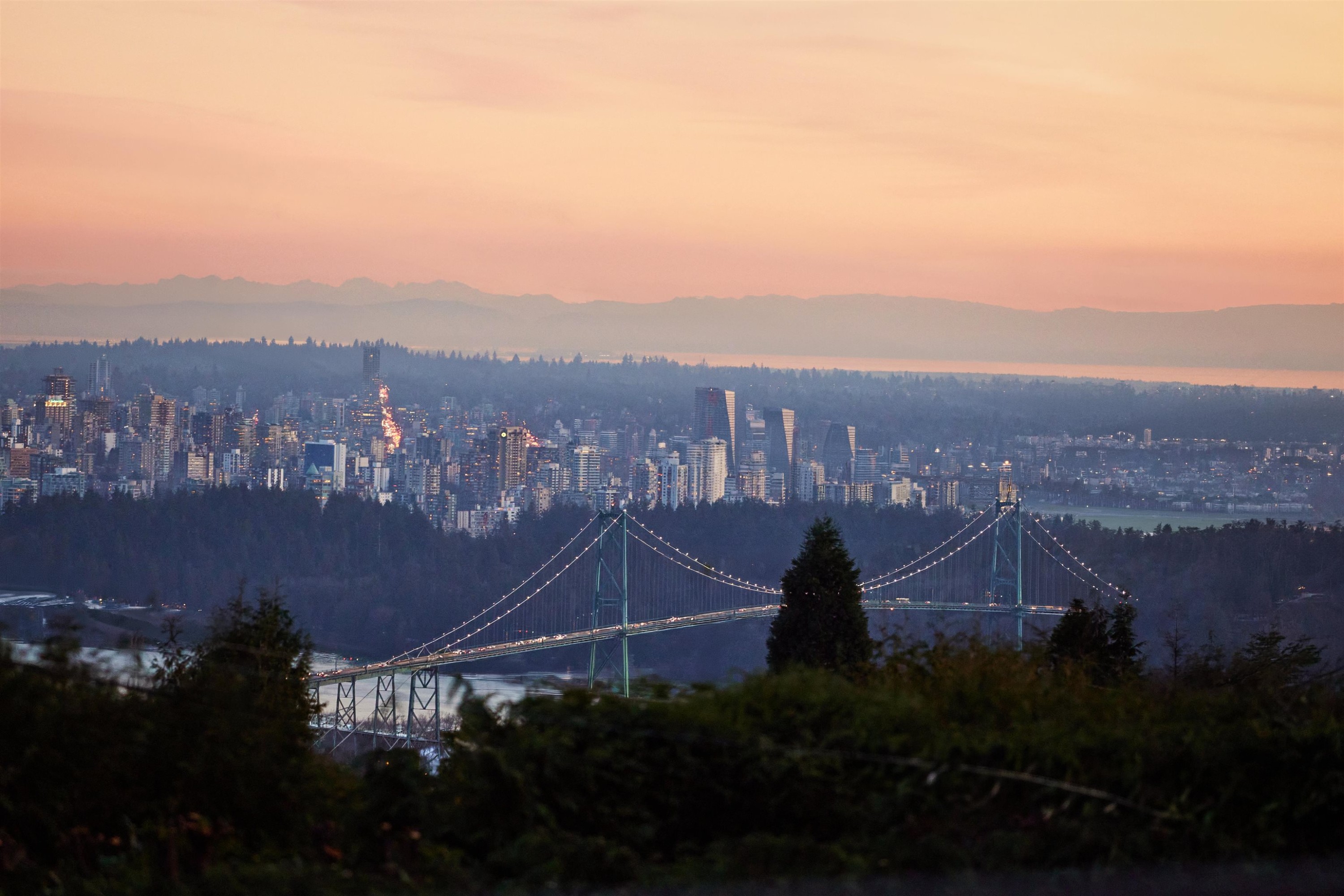 875 Eyremount Drive, West Vancouver, BC