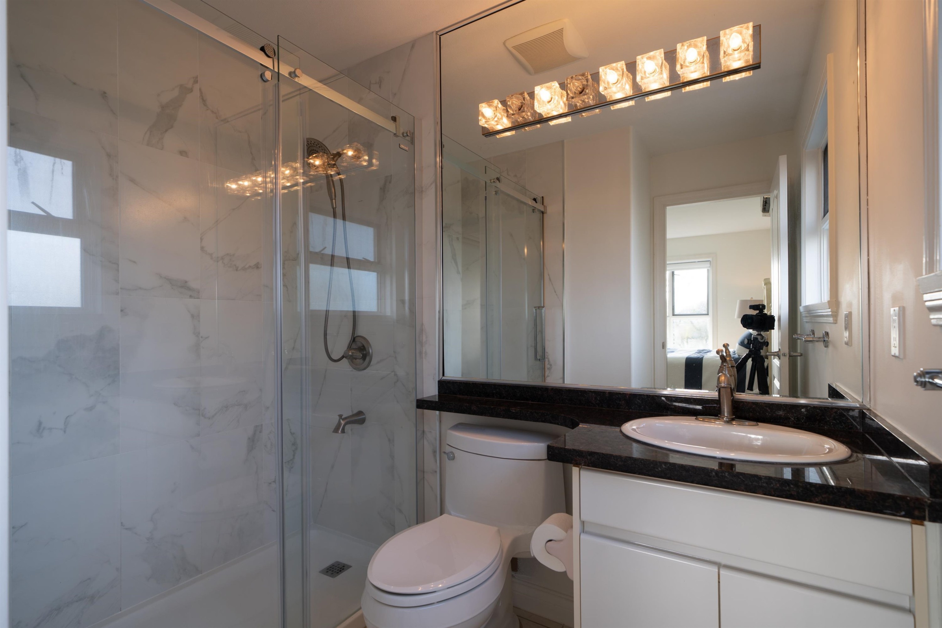 3565 29Th Avenue W, Vancouver, BC