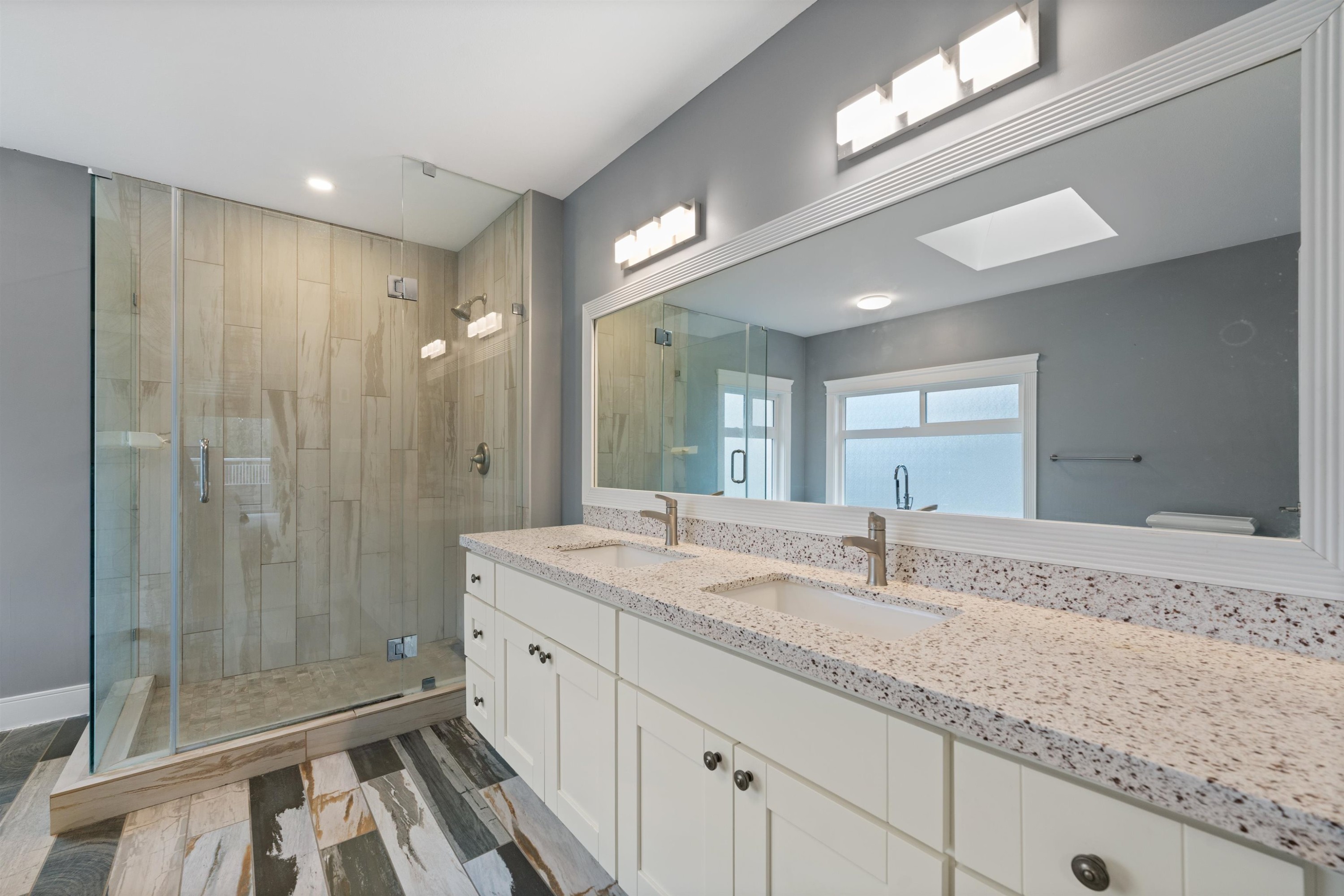 4053 38Th Avenue W, Vancouver, BC