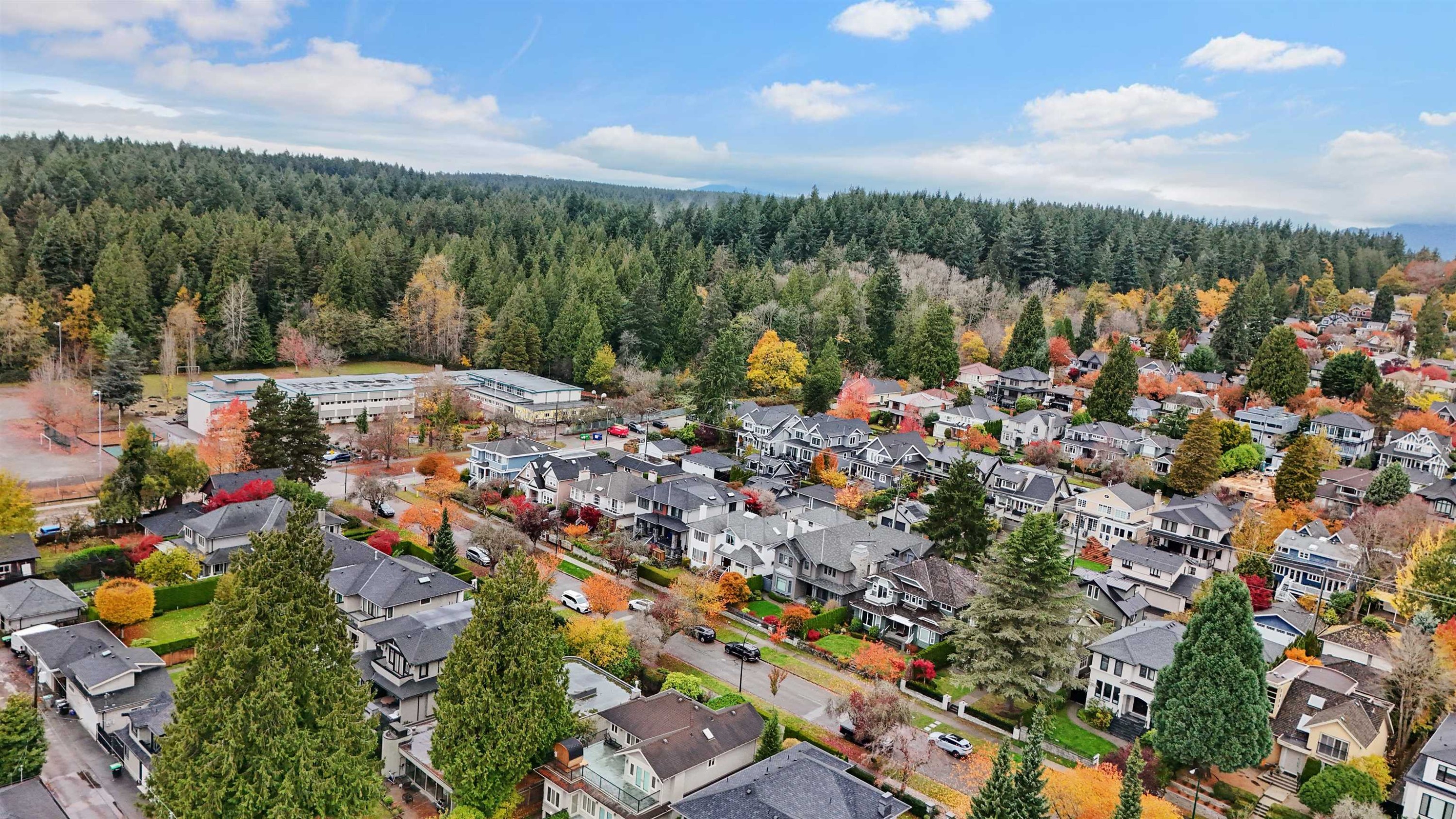 4053 38Th Avenue W, Vancouver, BC