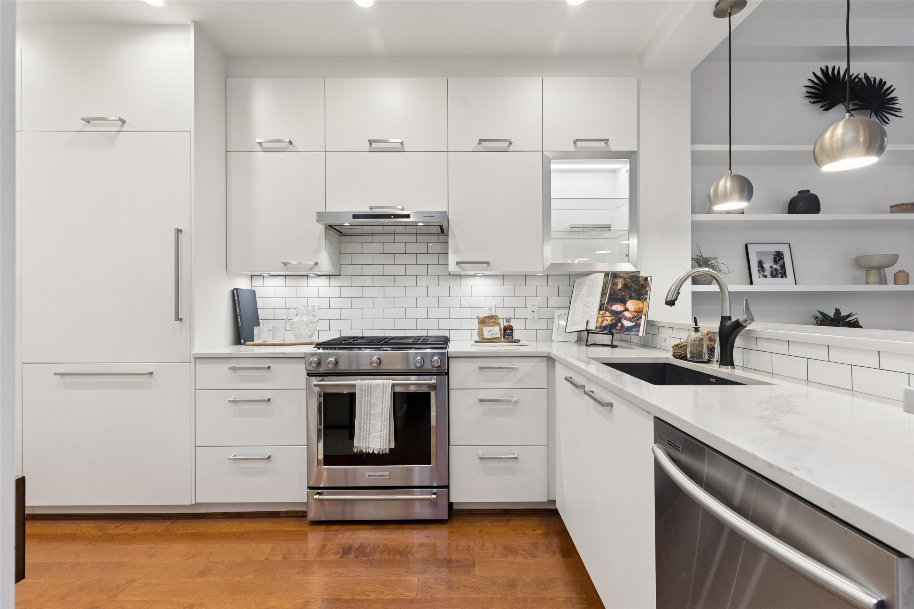 2288 Redbud Lane, Vancouver, BC