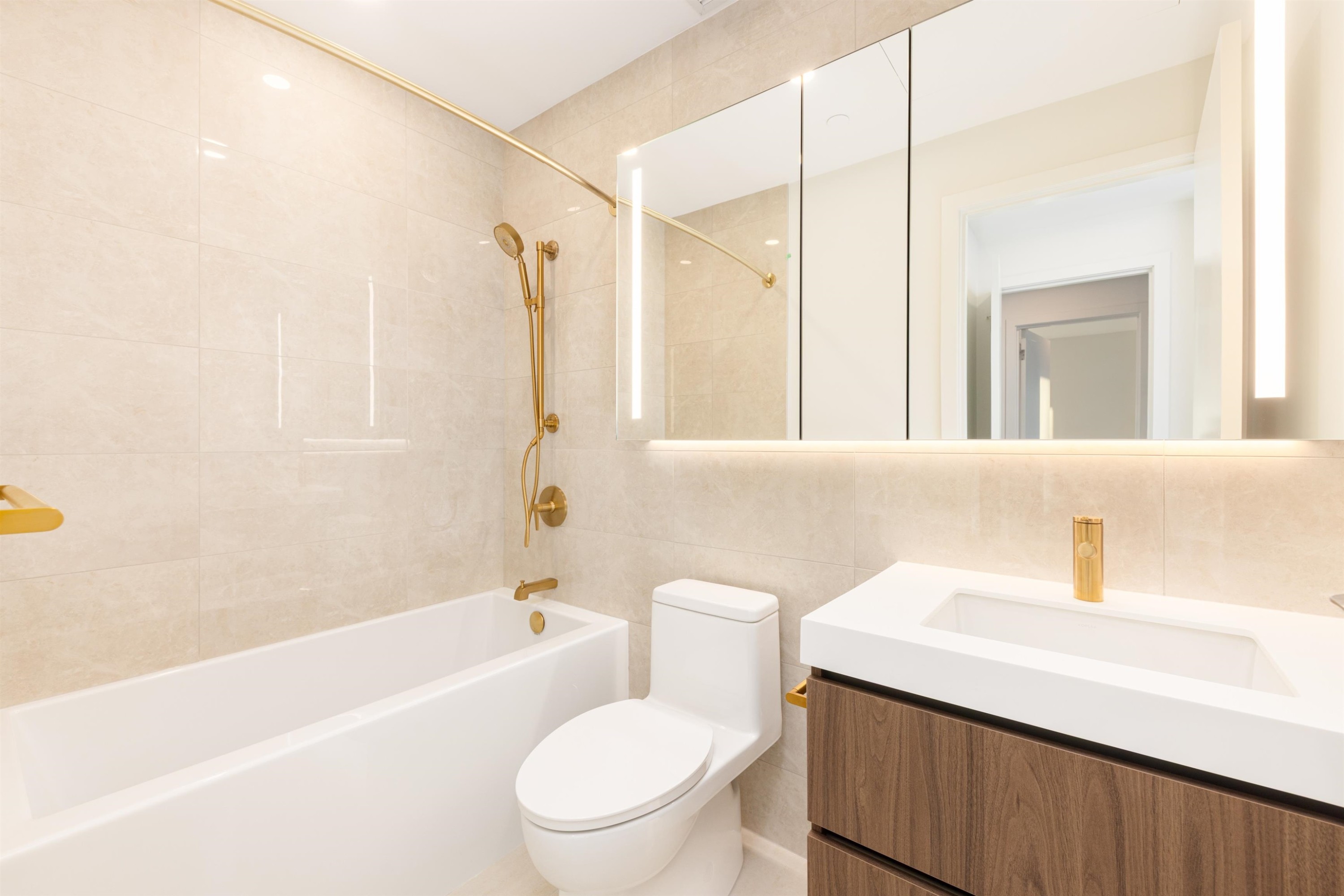 106-5987 Wilson Avenue, Burnaby, BC