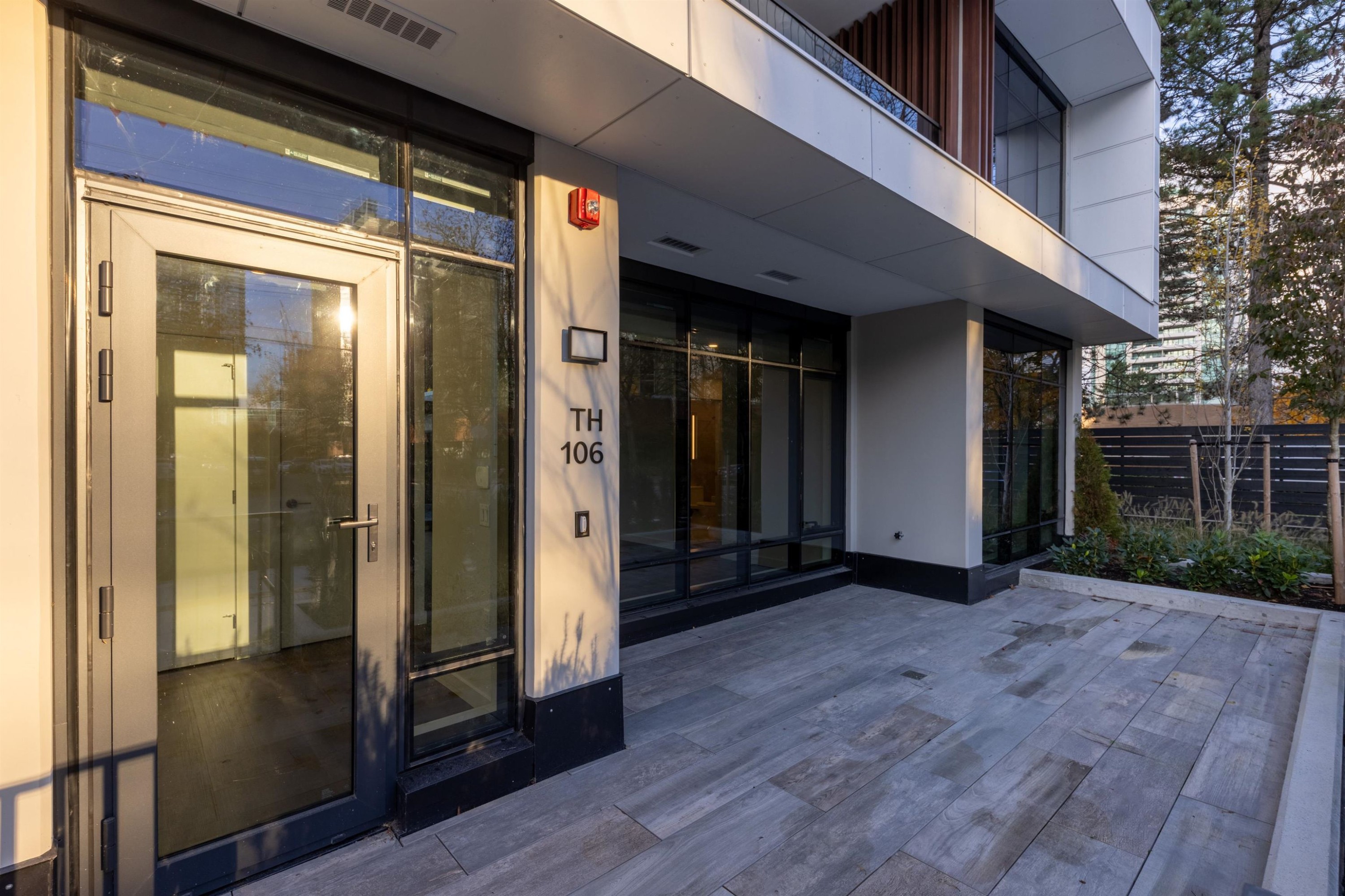 106-5987 Wilson Avenue, Burnaby, BC