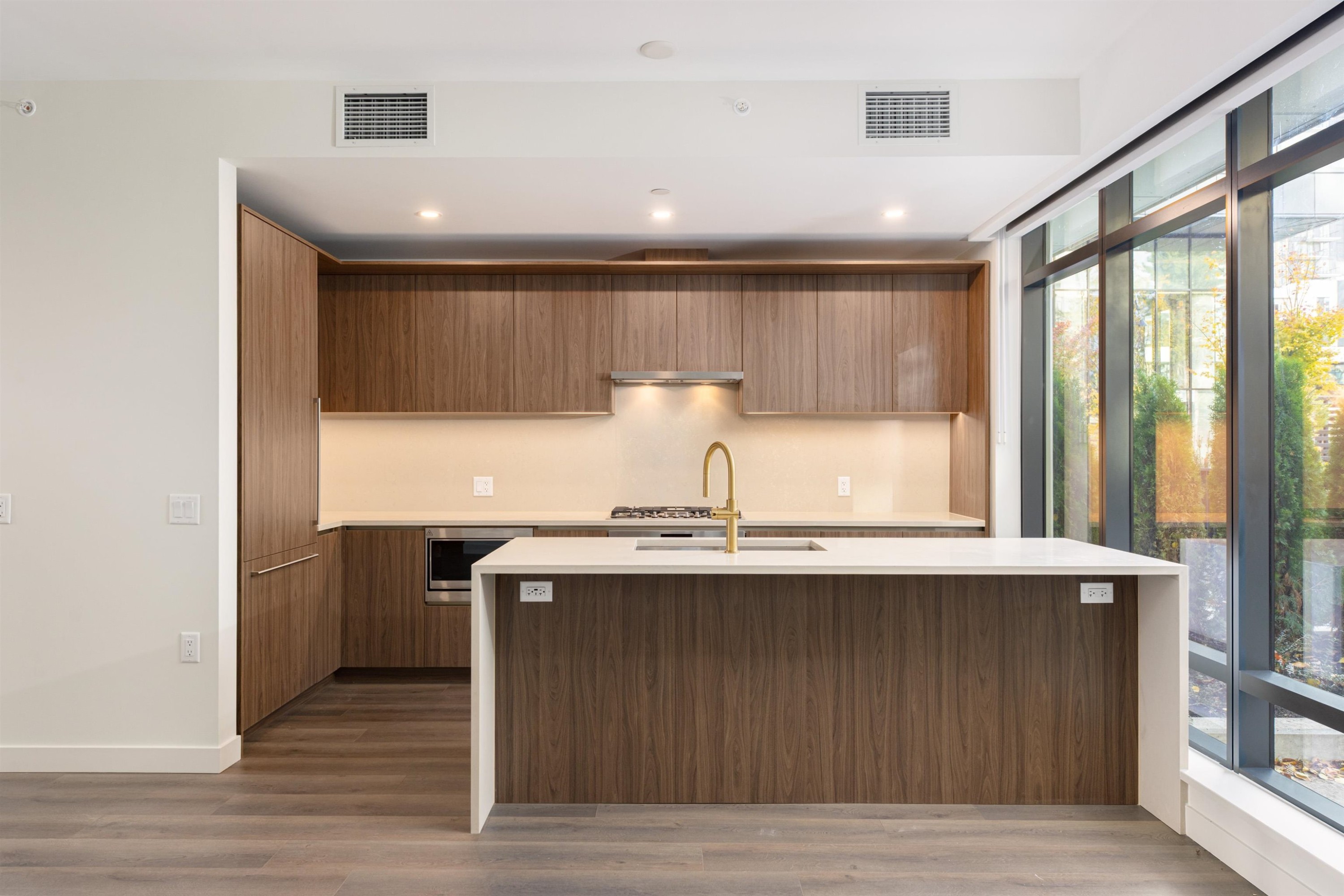 106-5987 Wilson Avenue, Burnaby, BC