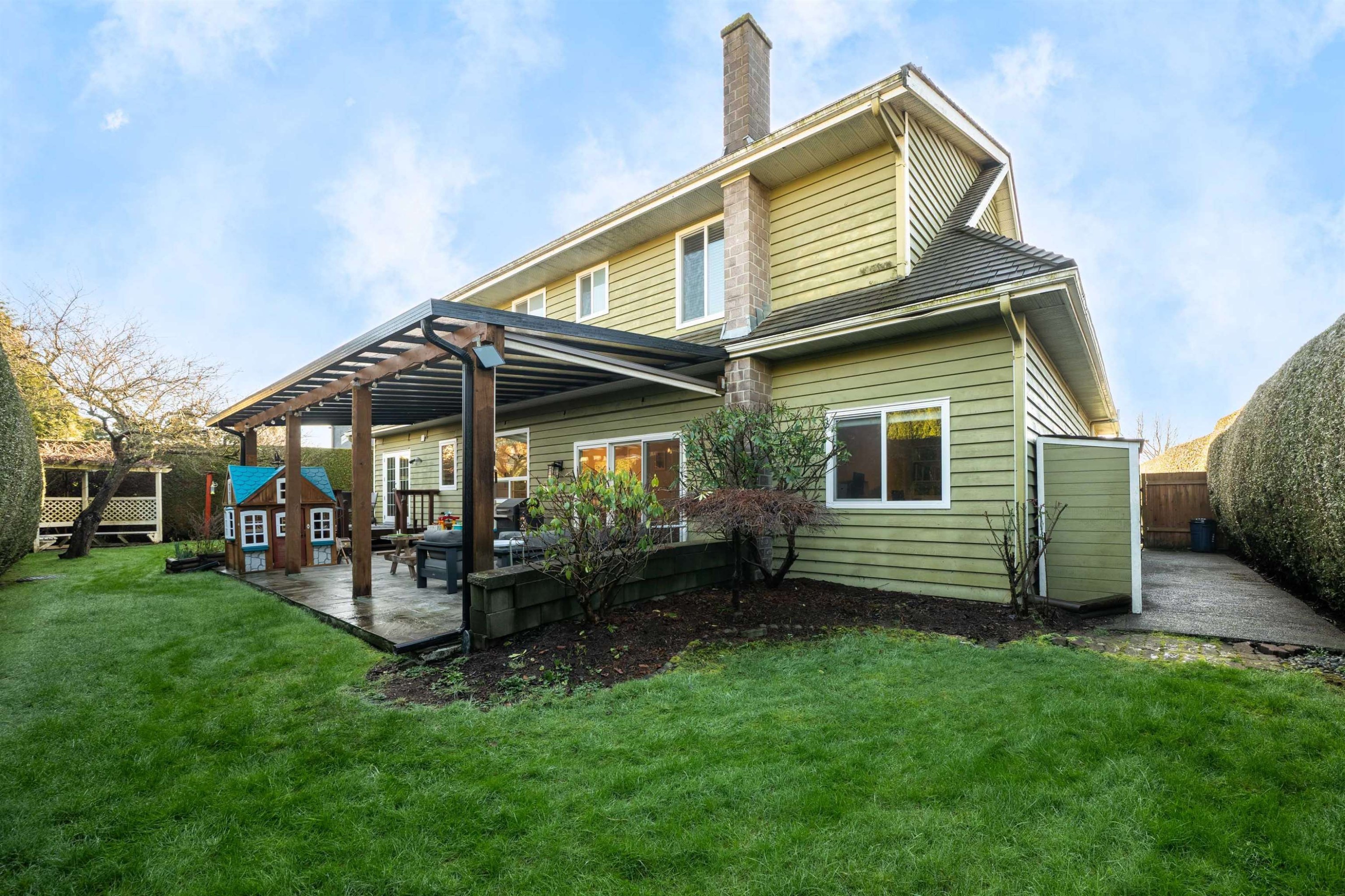 6811 Juniper Drive, Richmond, BC