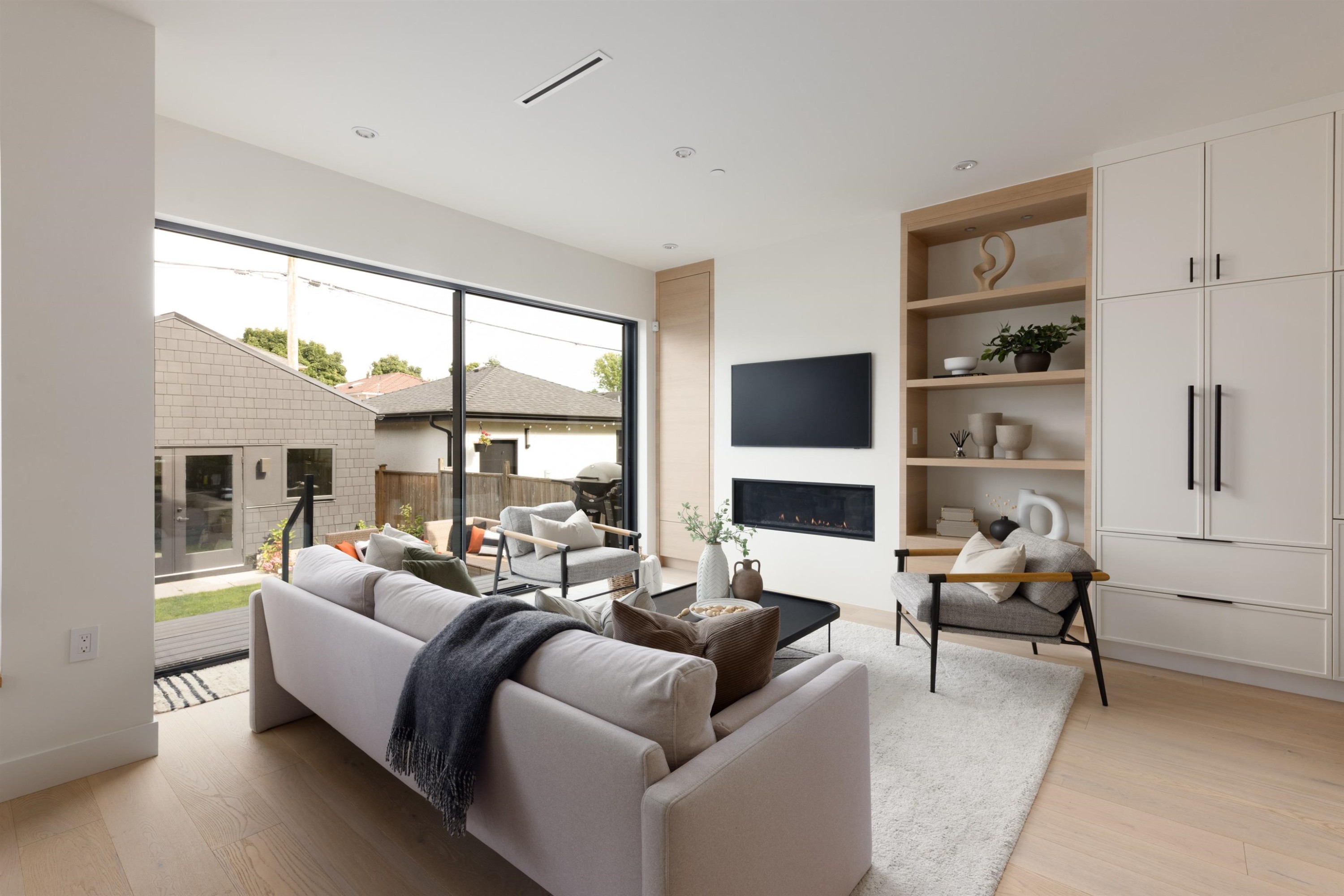 4626 Windsor Street, Vancouver, BC