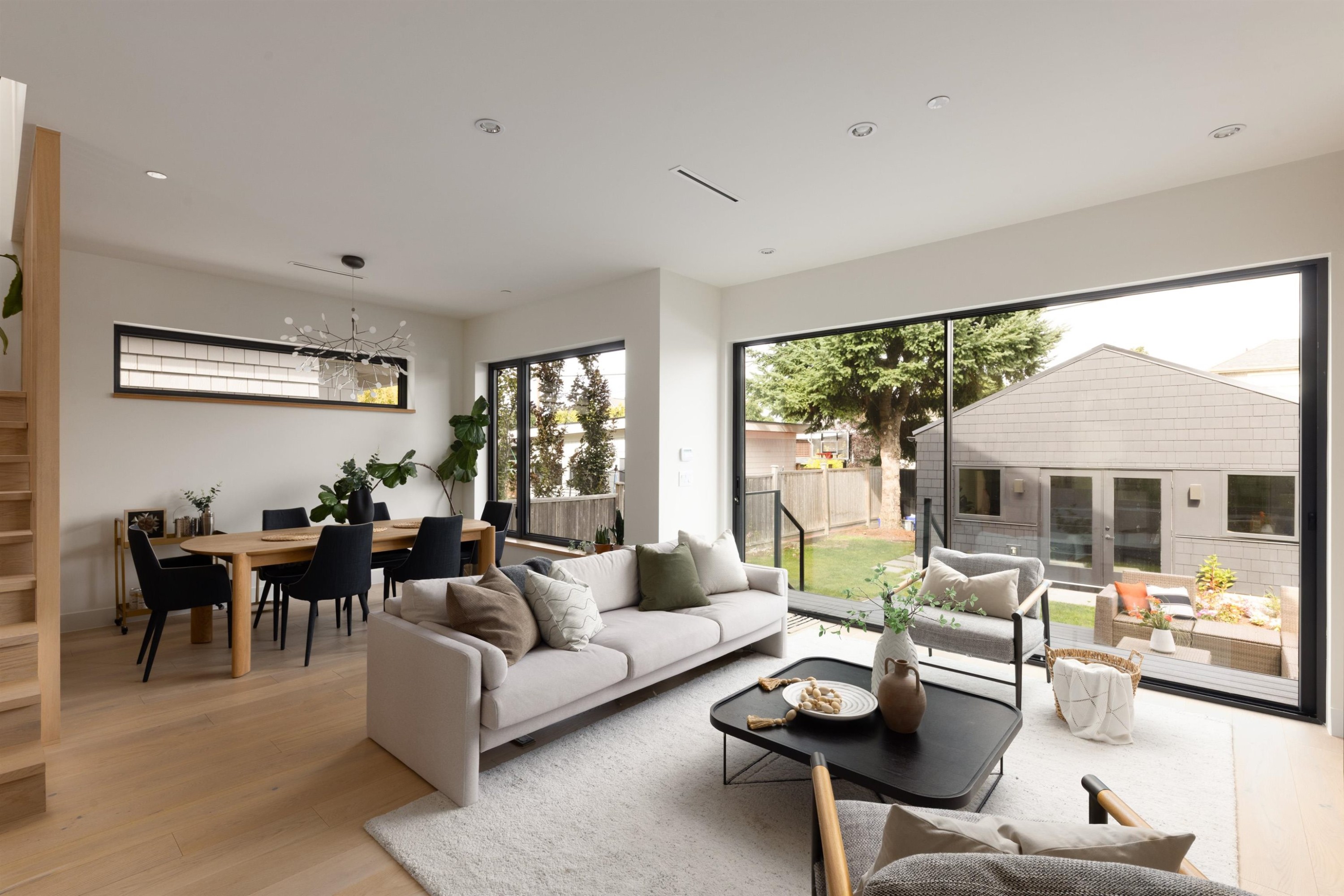 4626 Windsor Street, Vancouver, BC