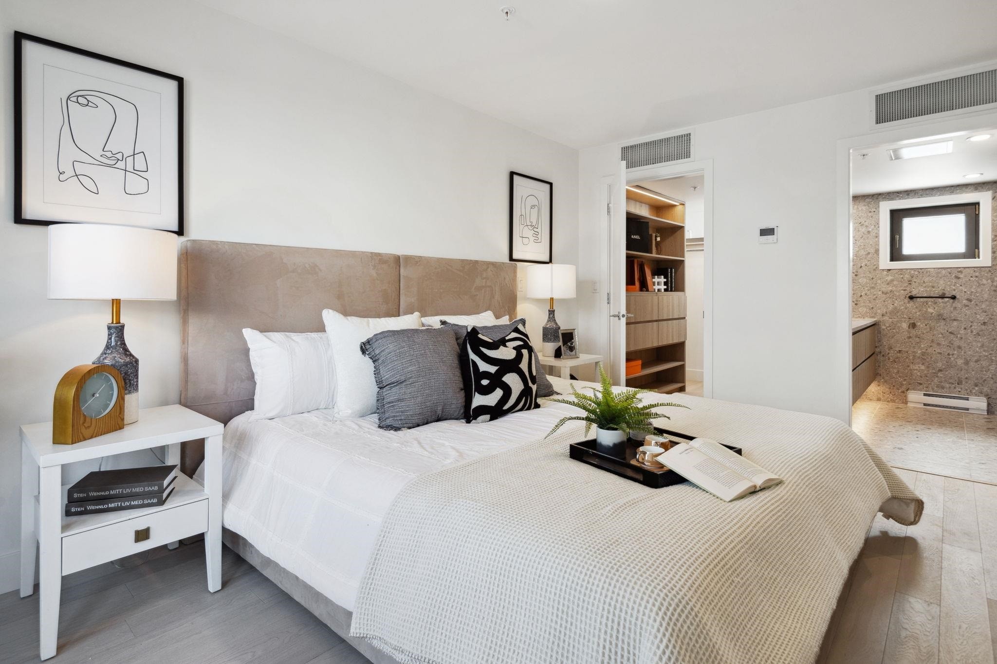 6312 Oak Street, Vancouver, BC