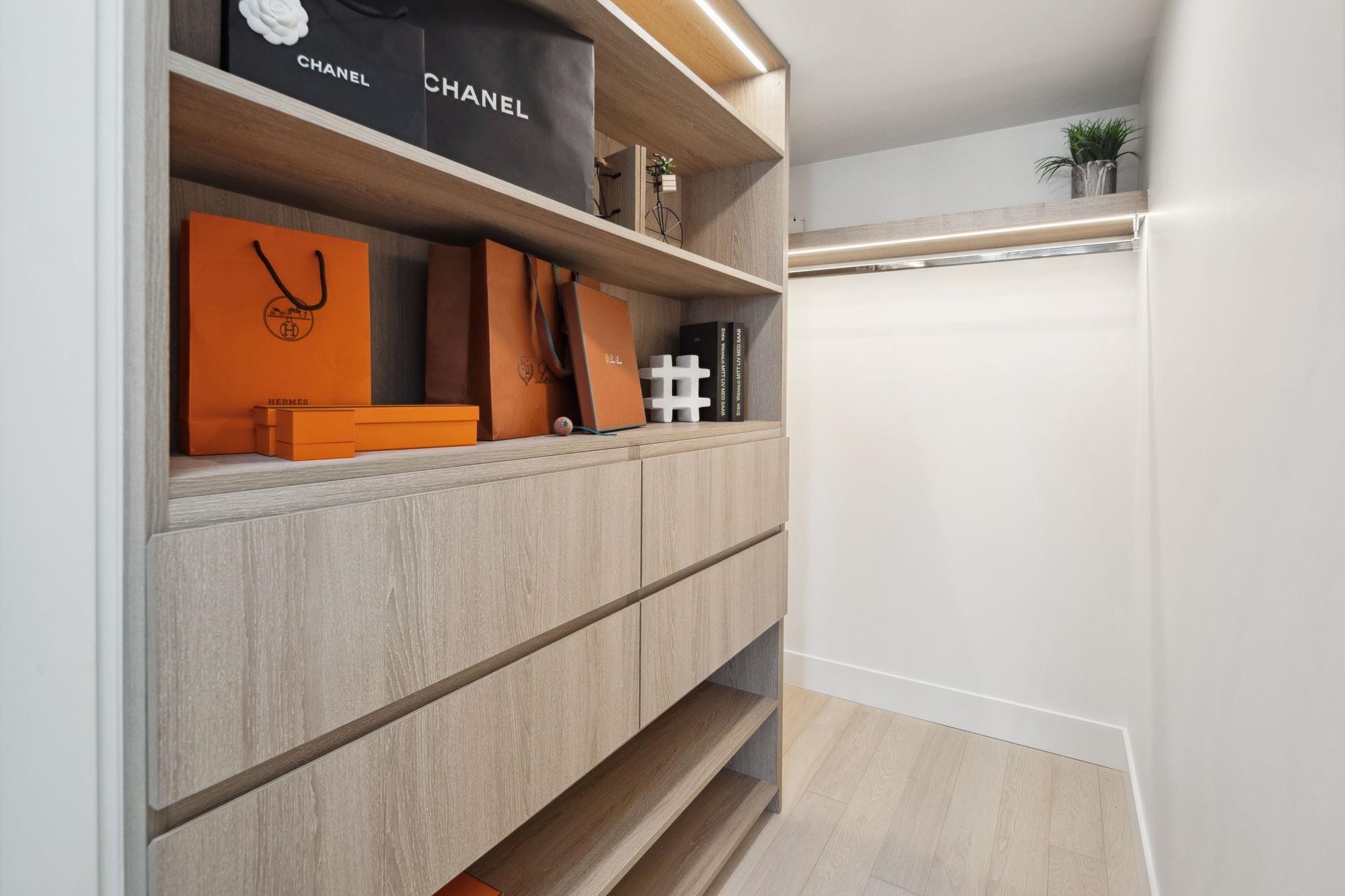 6312 Oak Street, Vancouver, BC