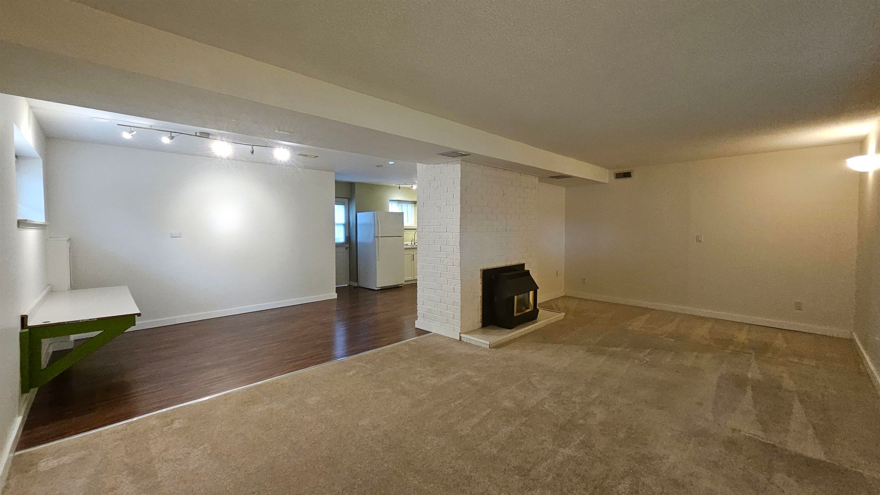 845 Smith Avenue, Coquitlam, BC