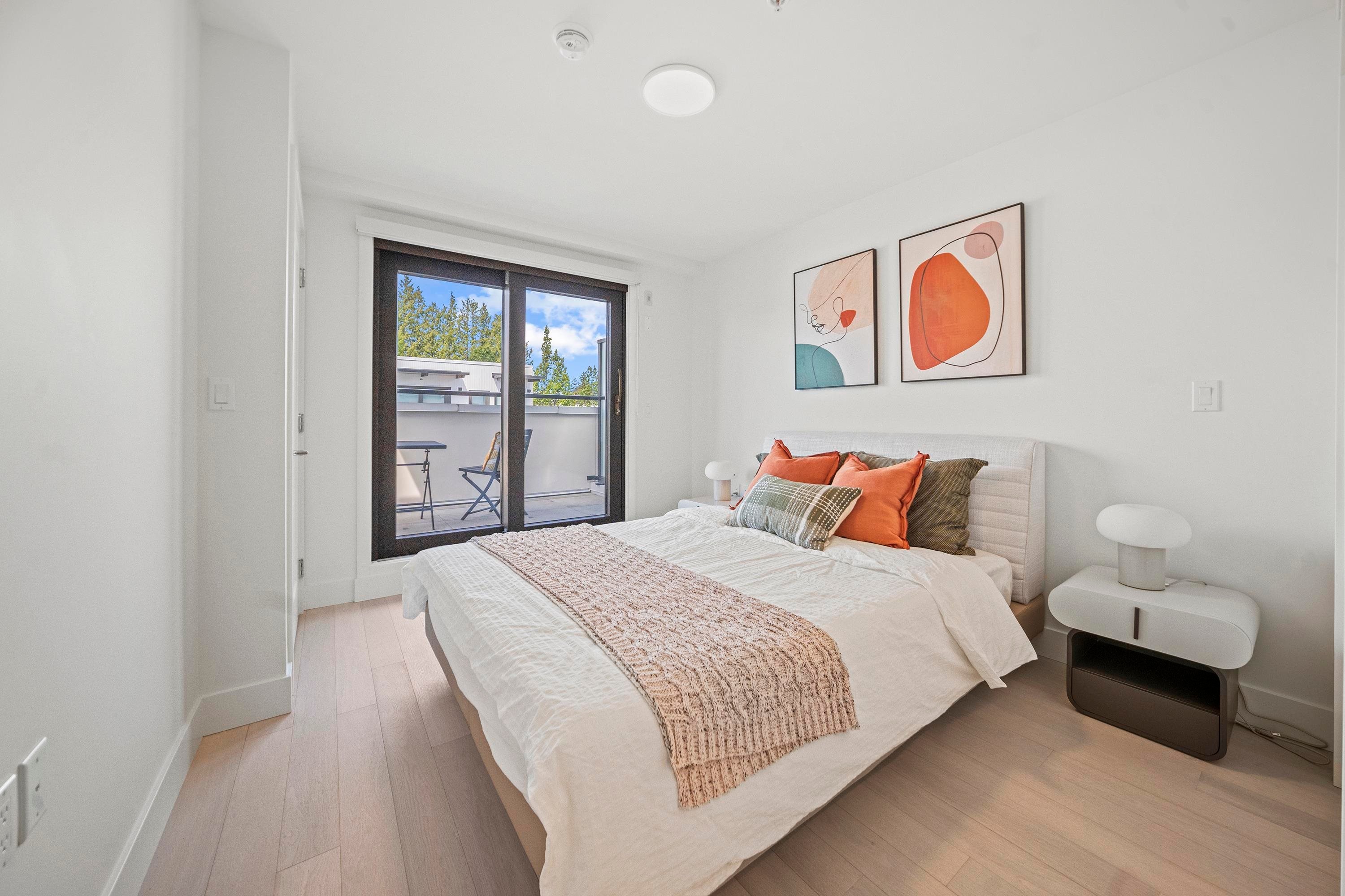 6352 Oak Street, Vancouver, BC