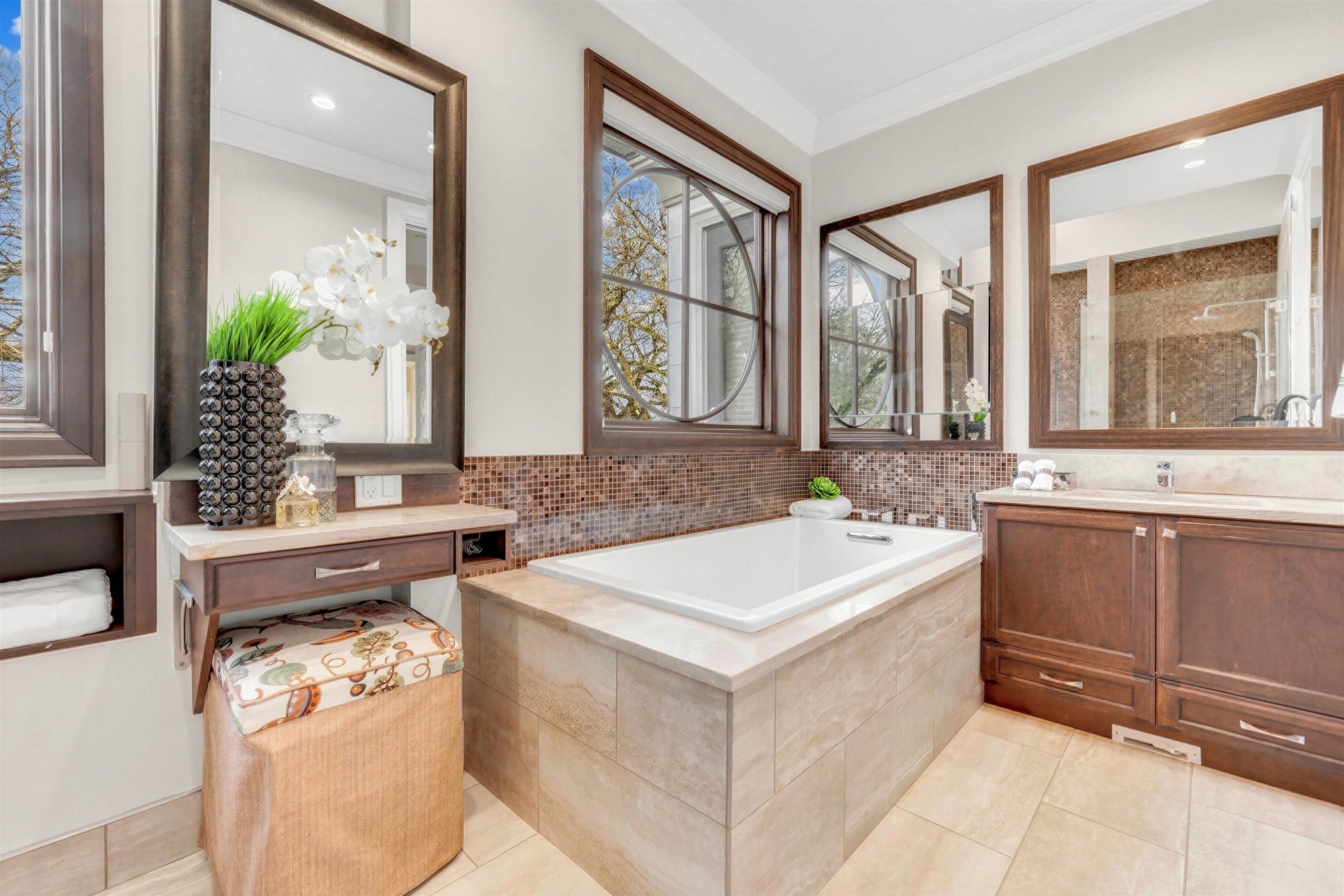 4320 8Th Avenue W, Vancouver, BC