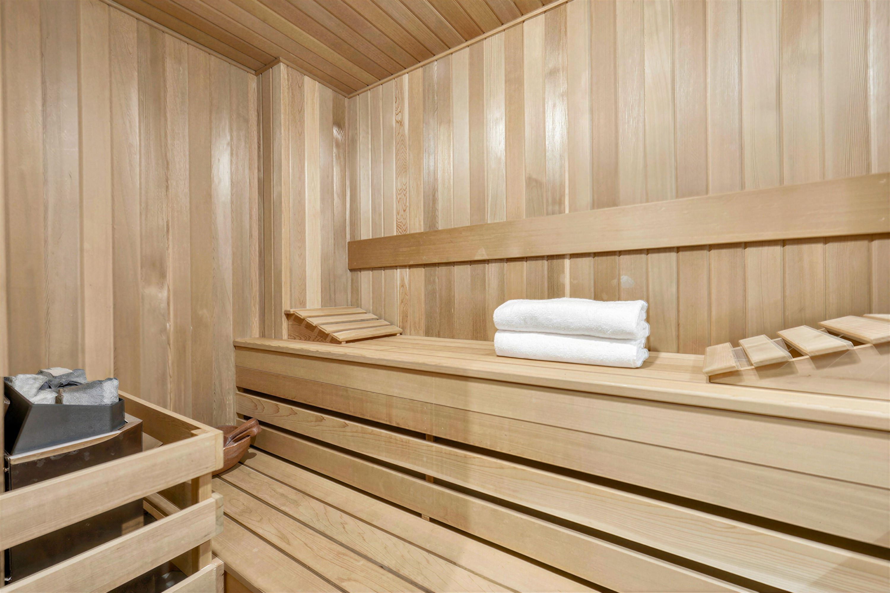 4320 8Th Avenue W, Vancouver, BC