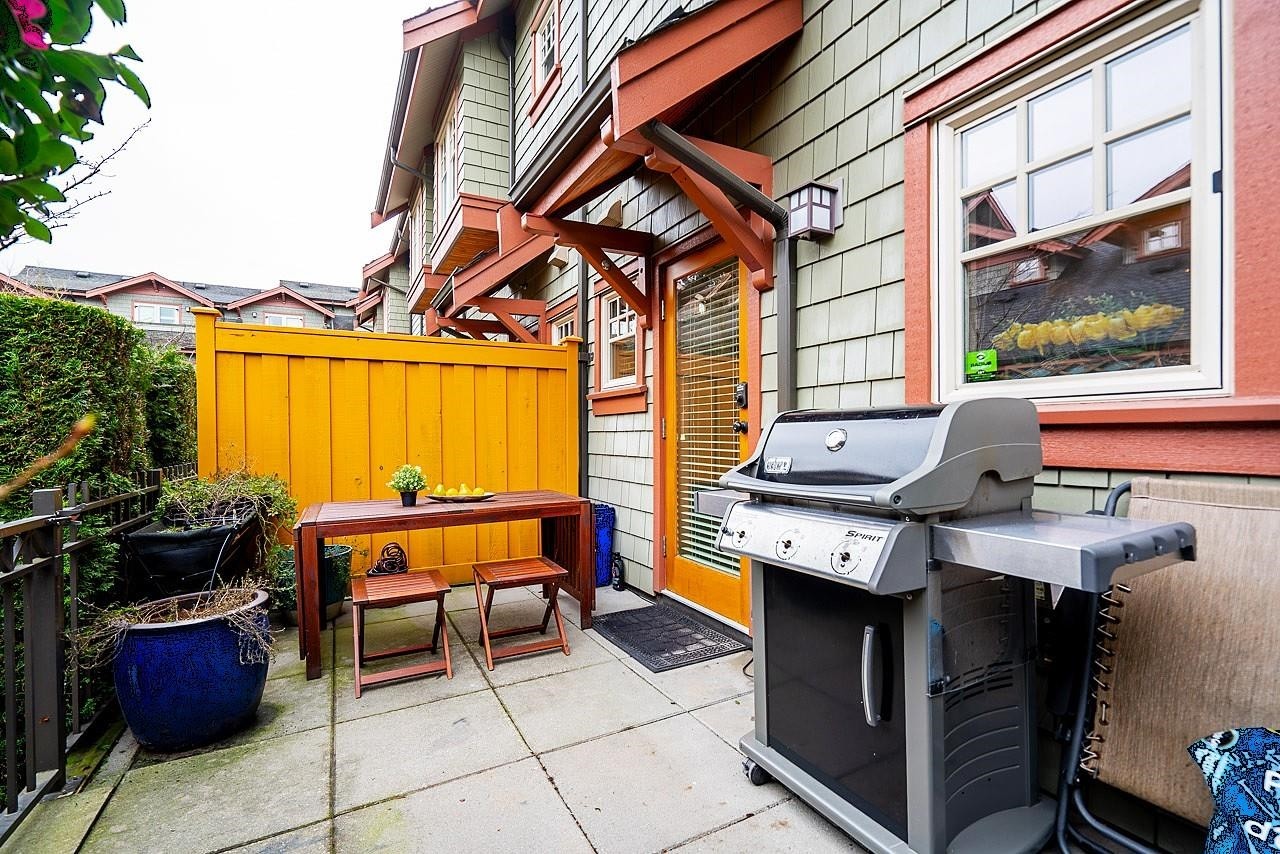 5946 Oak Street, Vancouver, BC