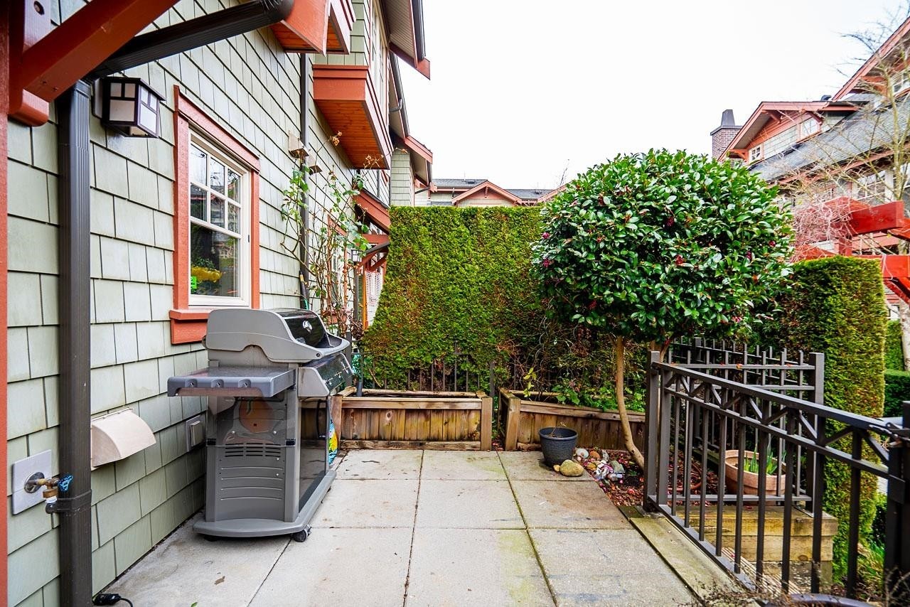 5946 Oak Street, Vancouver, BC