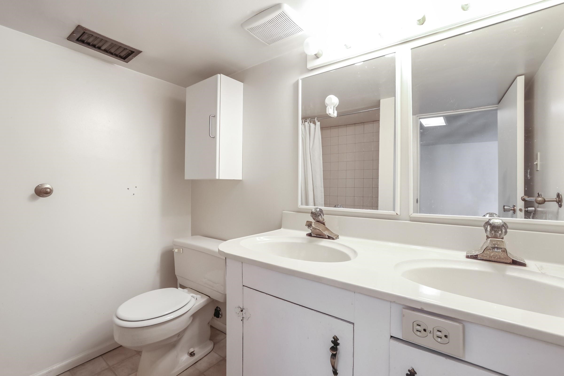 3962 22Nd Avenue W, Vancouver, BC