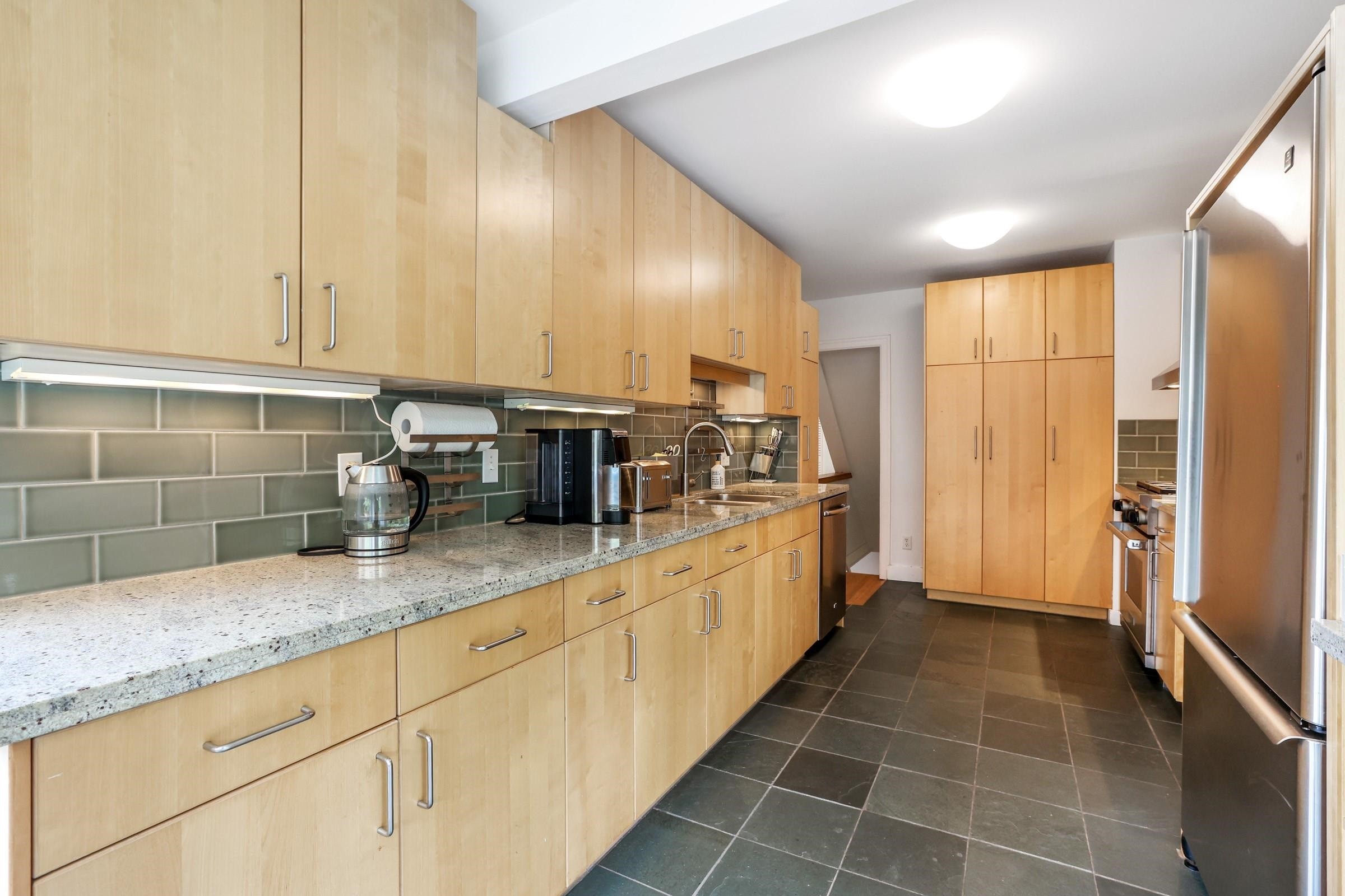 3962 22Nd Avenue W, Vancouver, BC