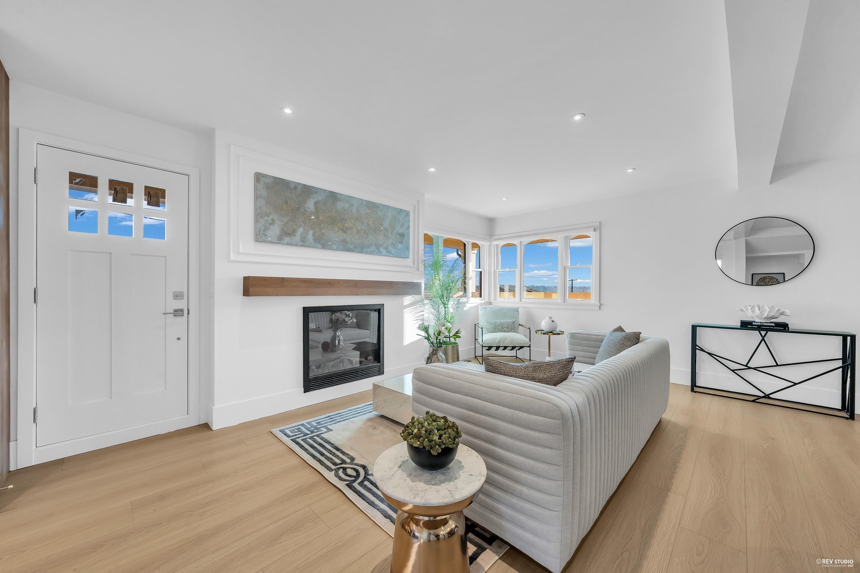 103 1125 Cartier Avenue, Coquitlam, BC