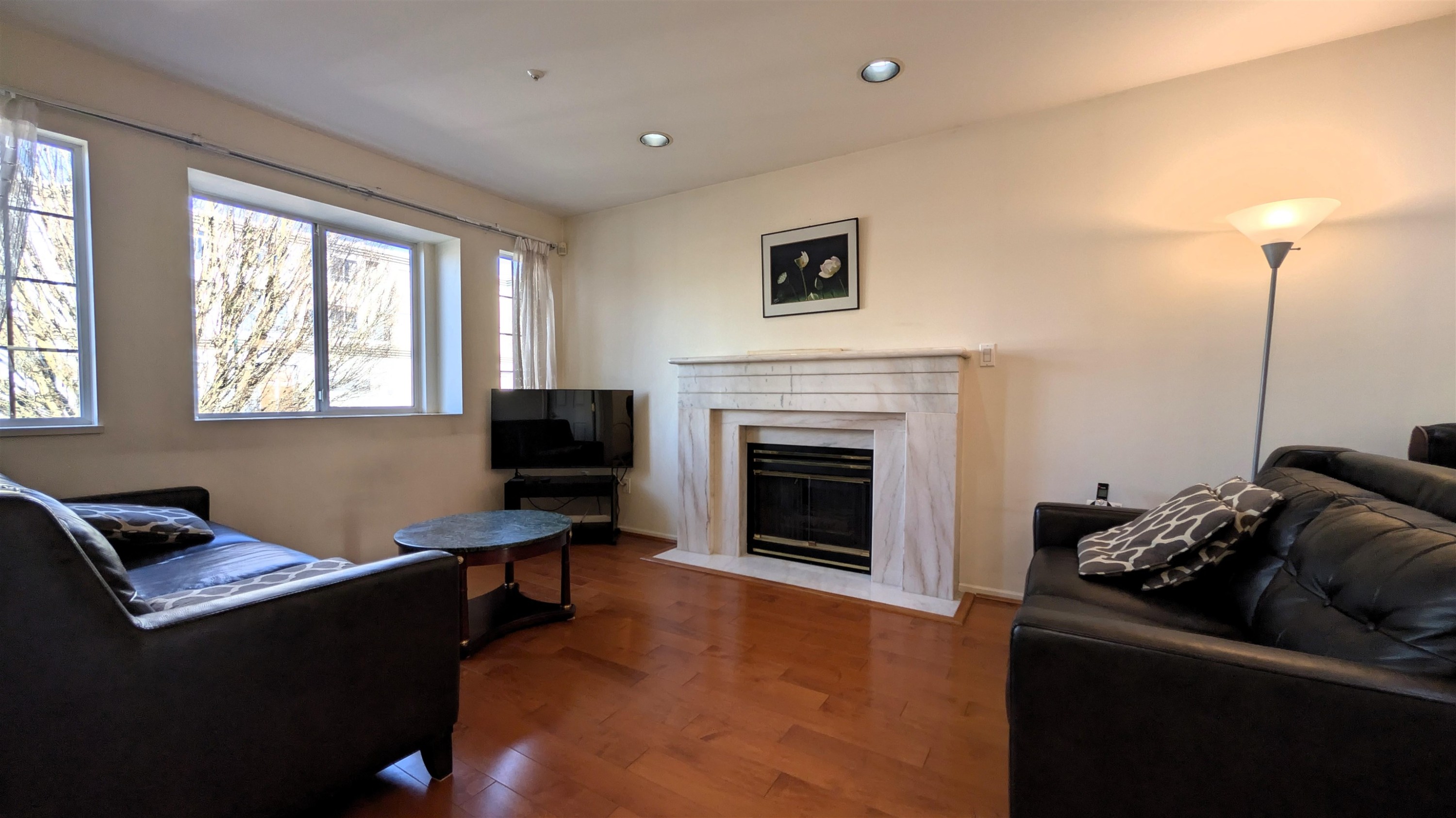 708 49Th Avenue E, Vancouver, BC