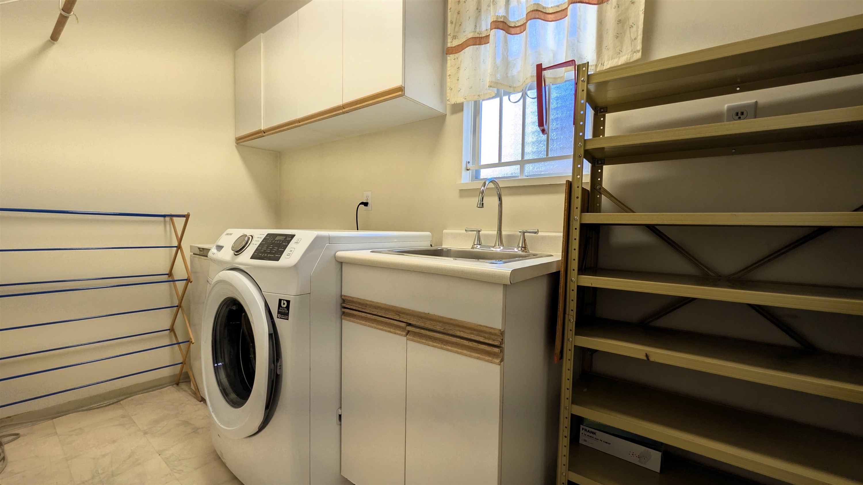 708 49Th Avenue E, Vancouver, BC