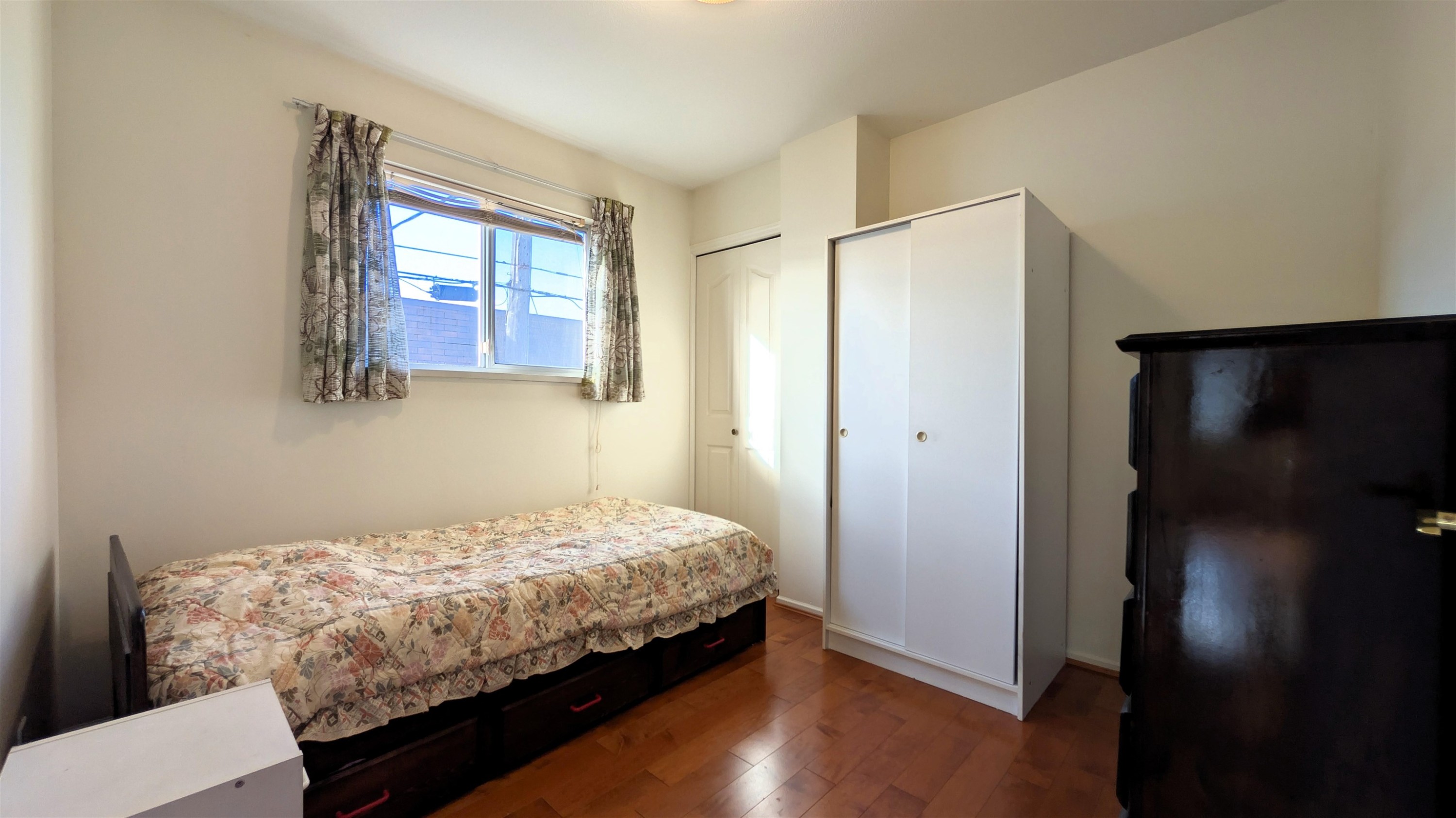 708 49Th Avenue E, Vancouver, BC