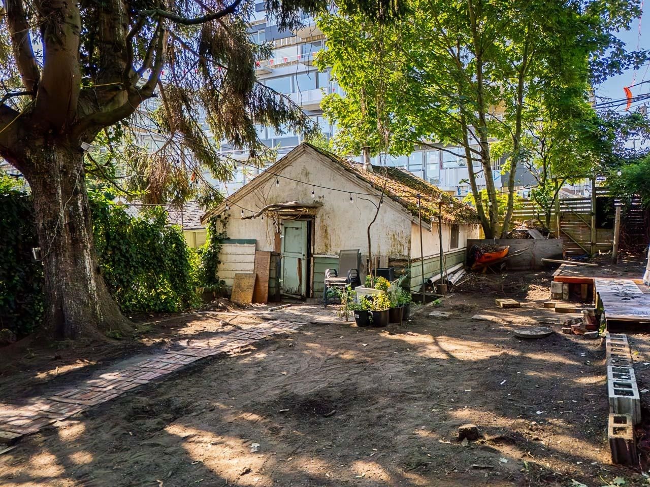 970 64Th Avenue W, Vancouver, BC