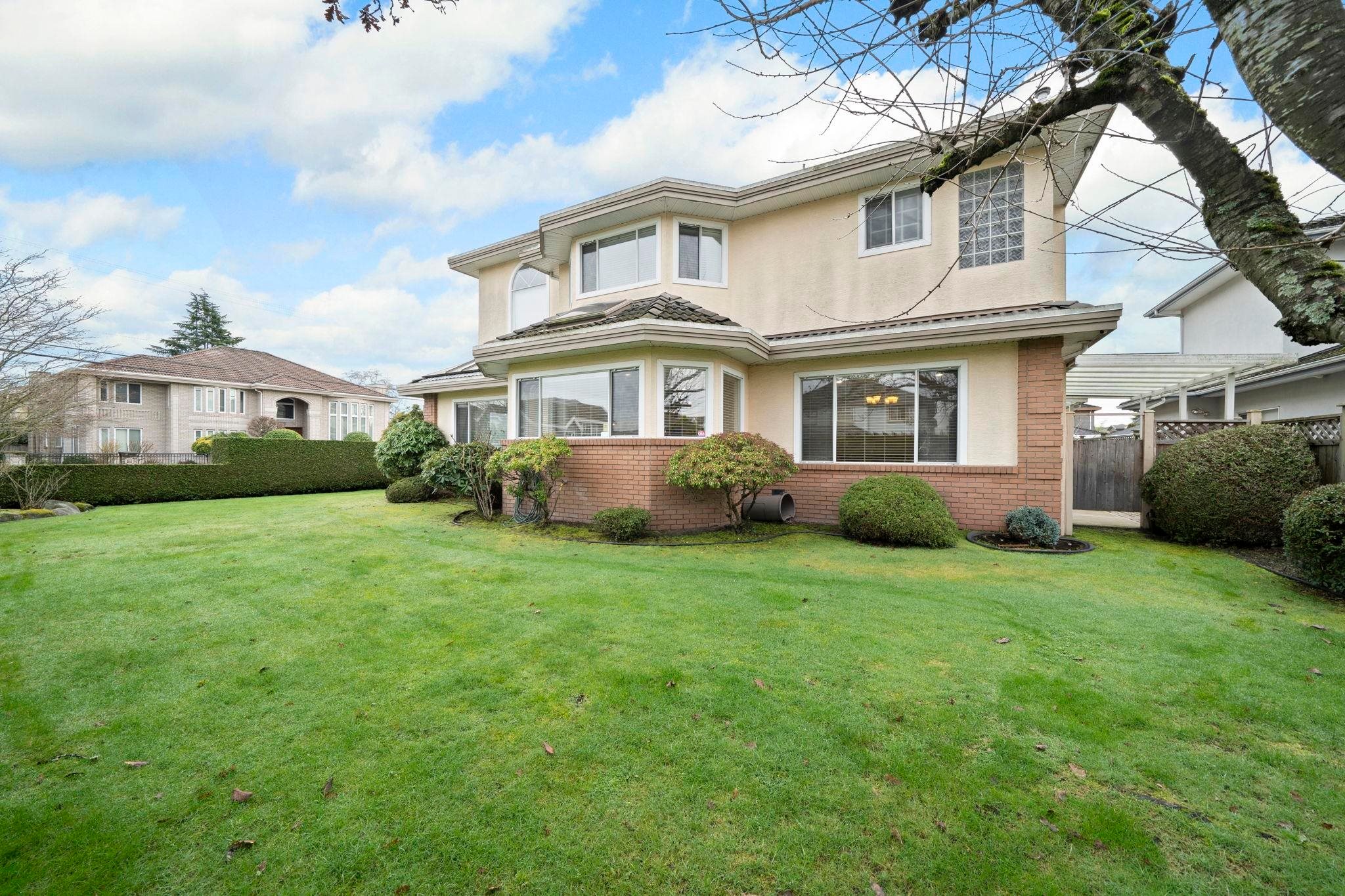 9631 Deagle Road, Richmond, BC