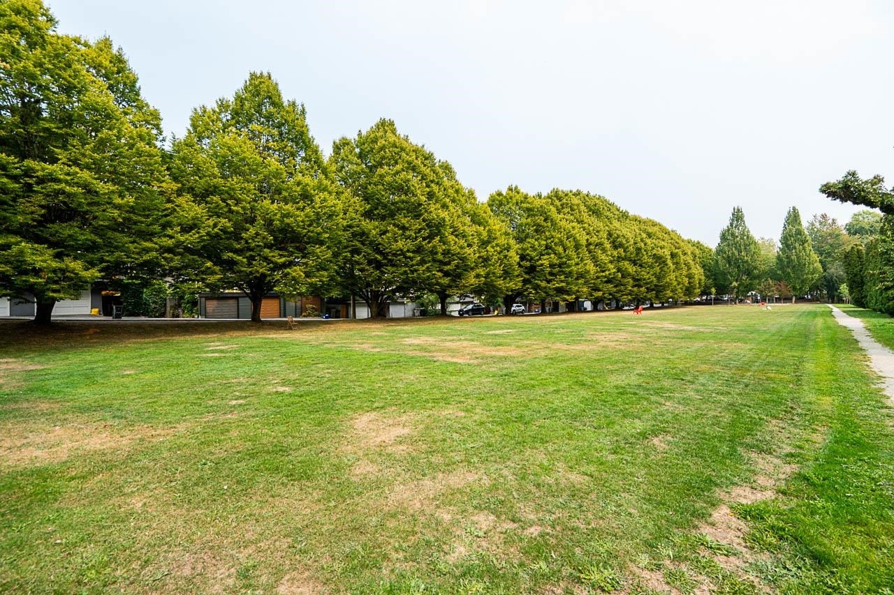 1796 14Th Avenue W, Vancouver, BC