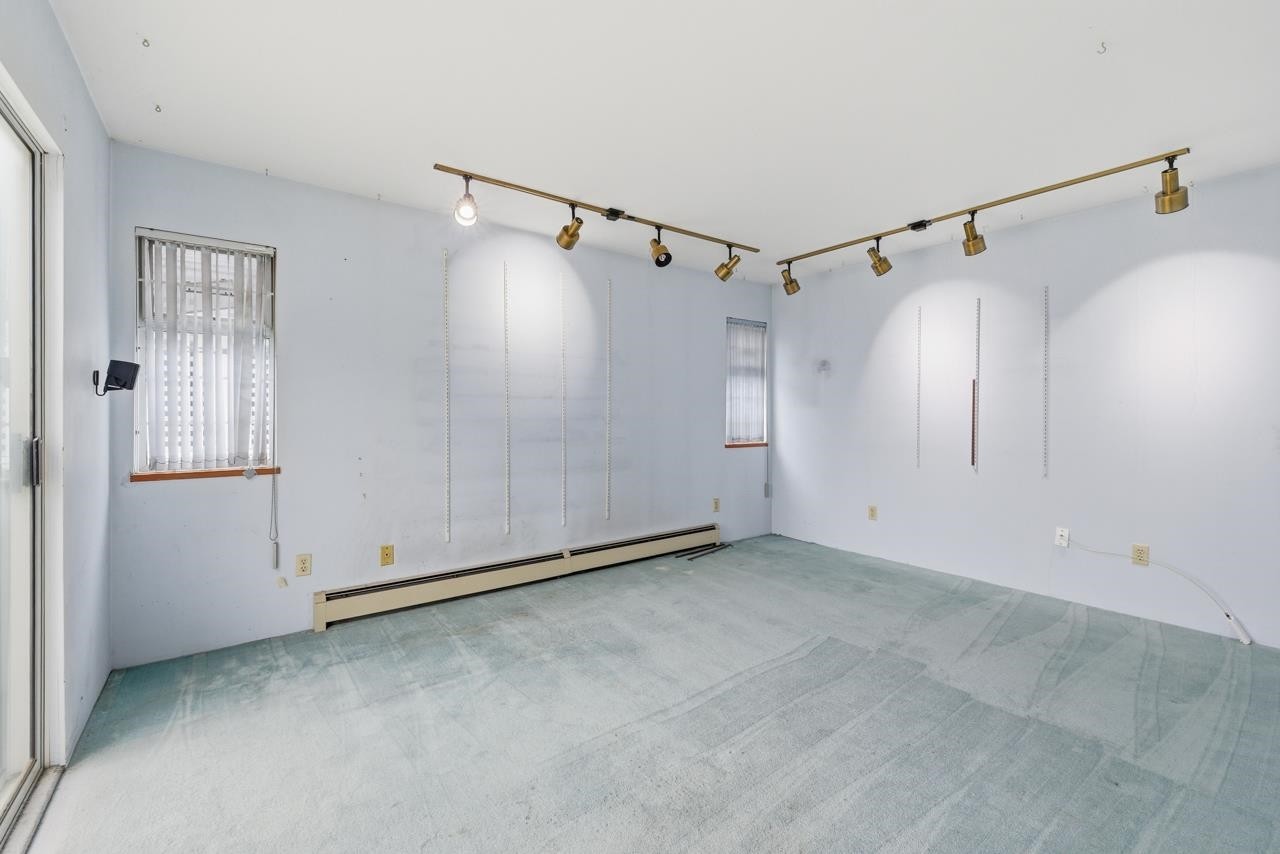 6709 Ash Street, Vancouver, BC