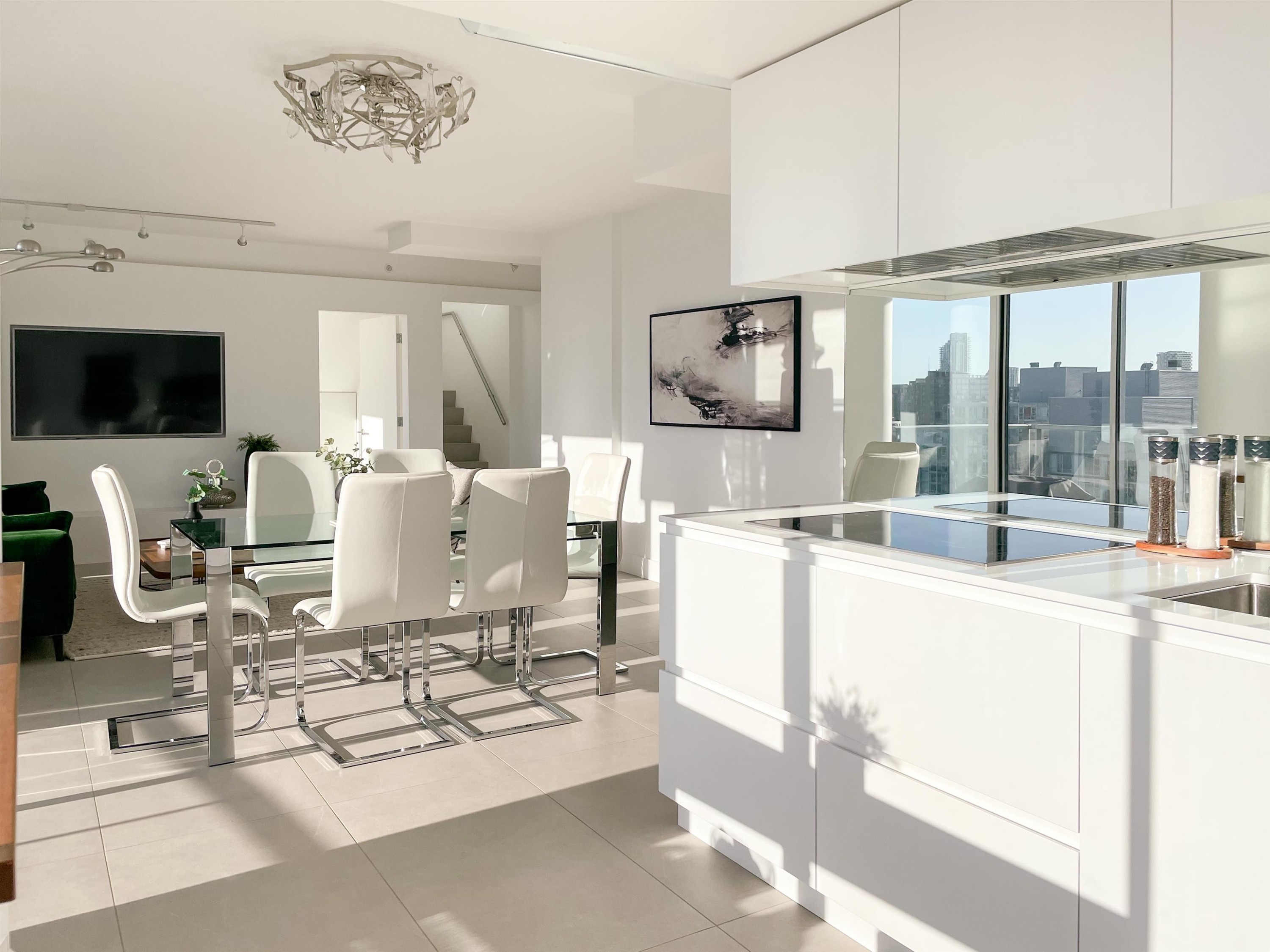 3703-689 Abbott Street, Vancouver, BC