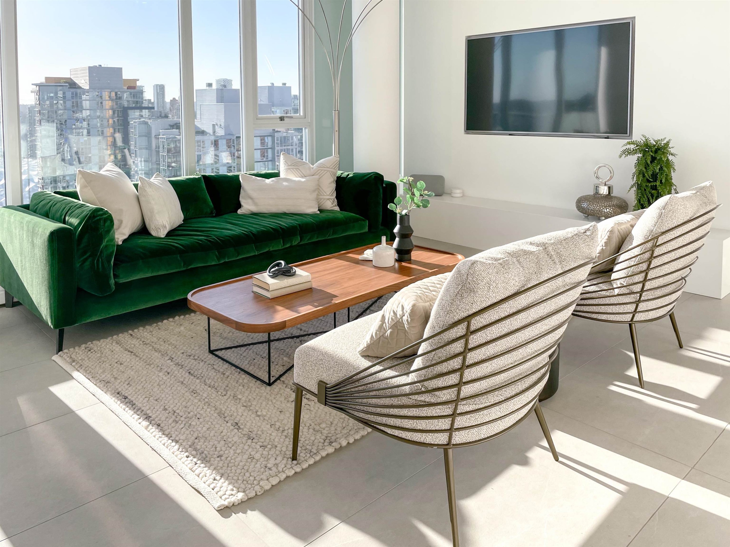 3703-689 Abbott Street, Vancouver, BC