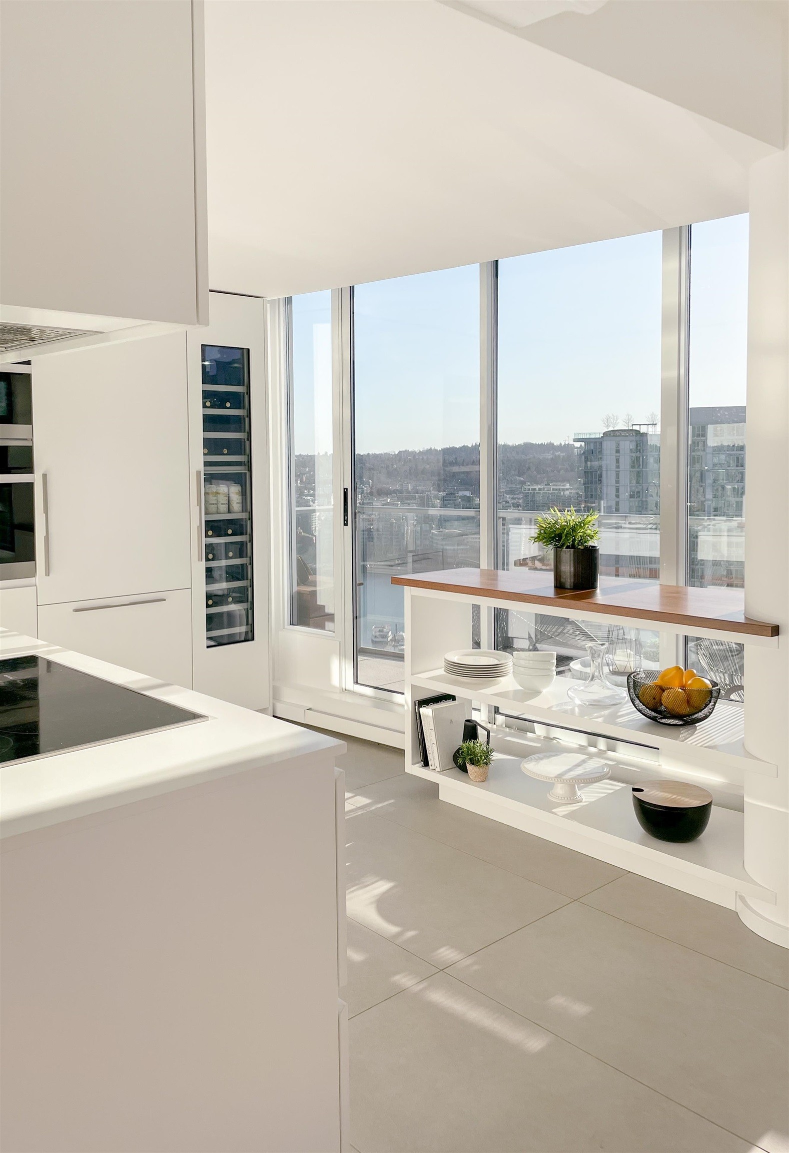 3703-689 Abbott Street, Vancouver, BC