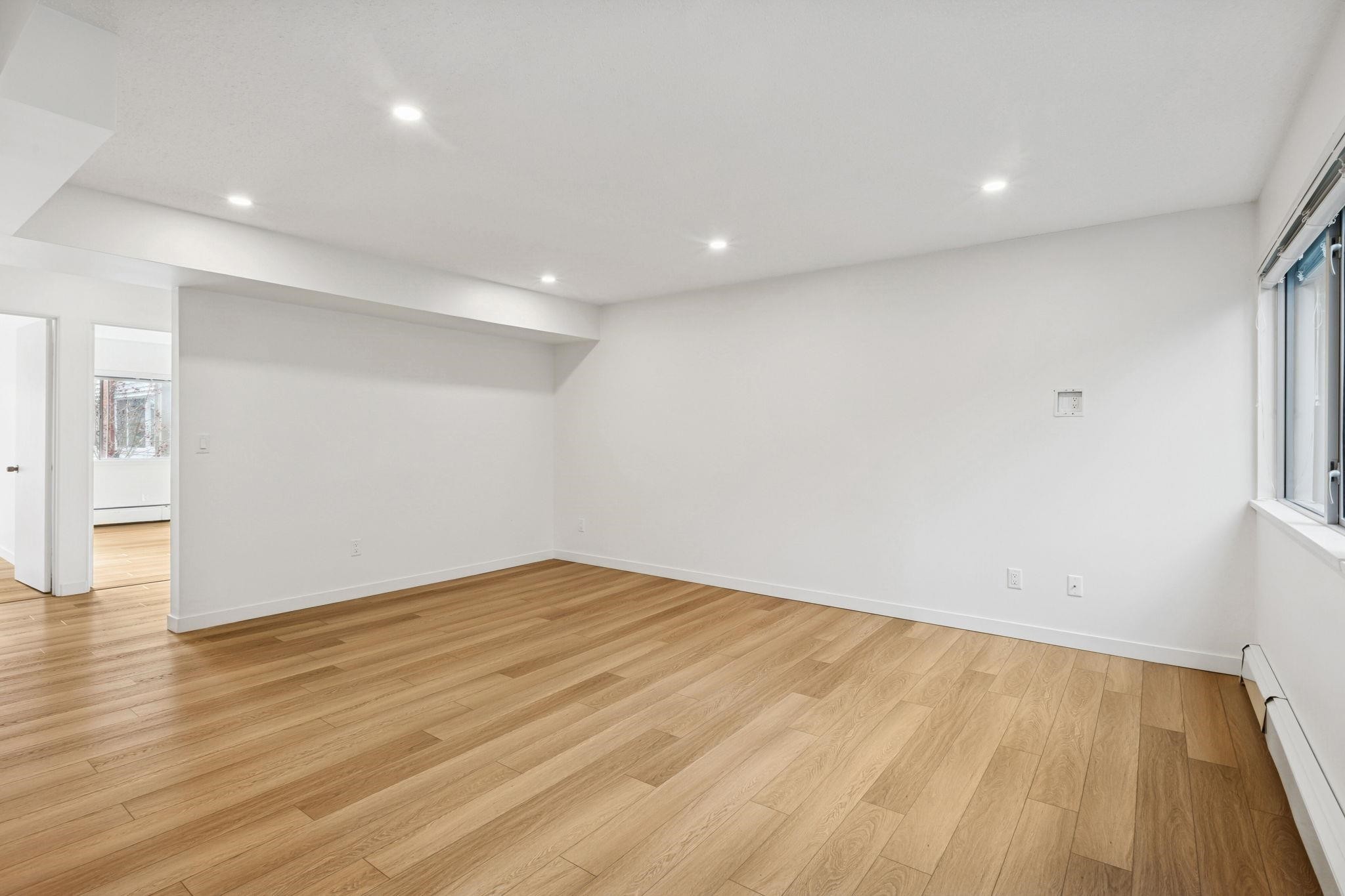 879 Westview Crescent, North Vancouver, BC