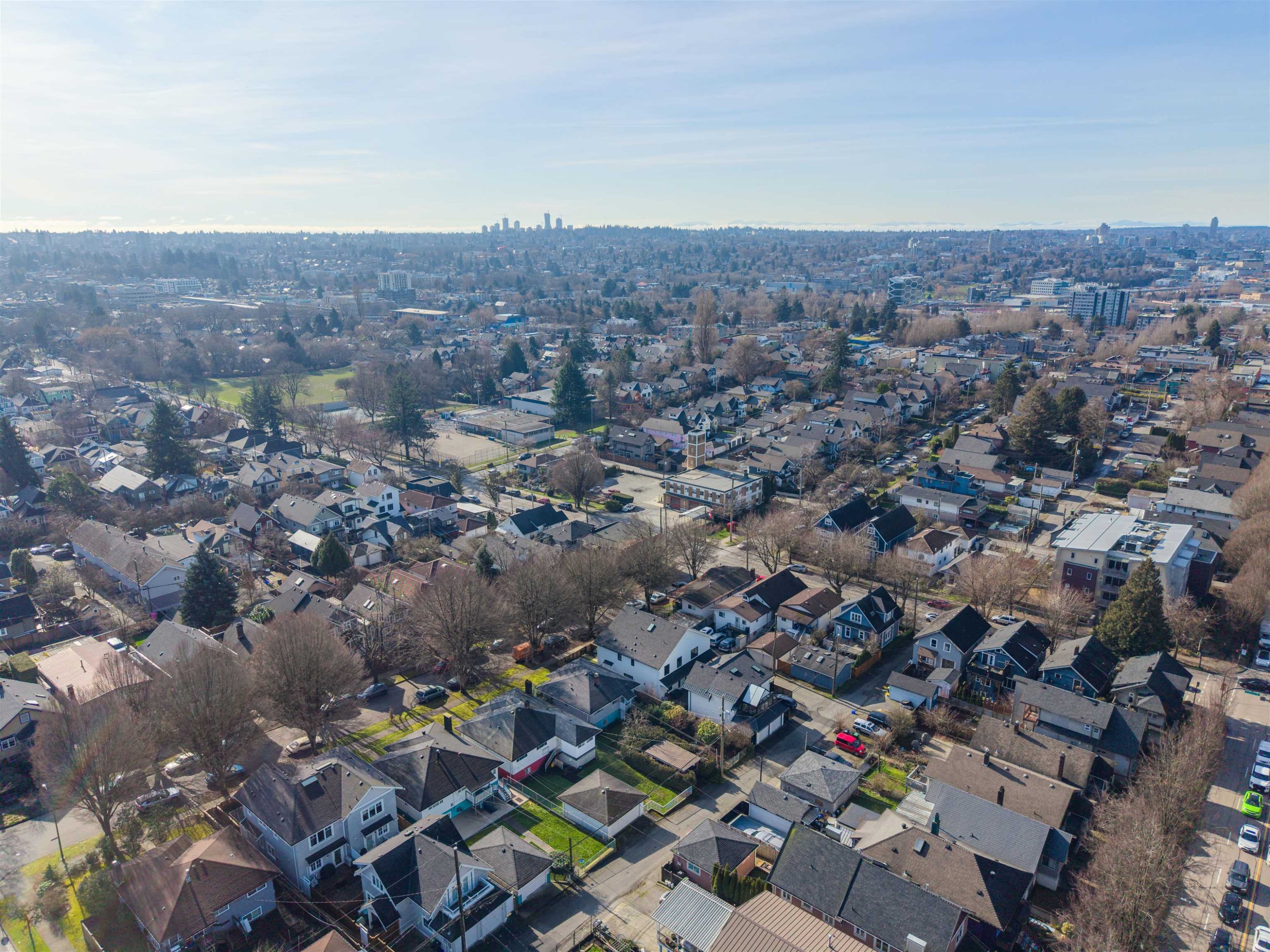 1937 2Nd Avenue E, Vancouver, BC