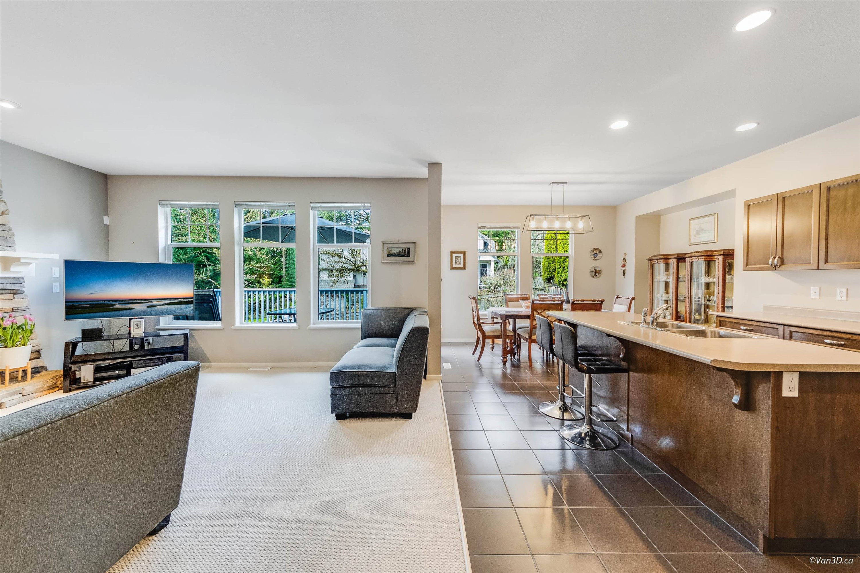 6 Alder Drive, Port Moody, BC