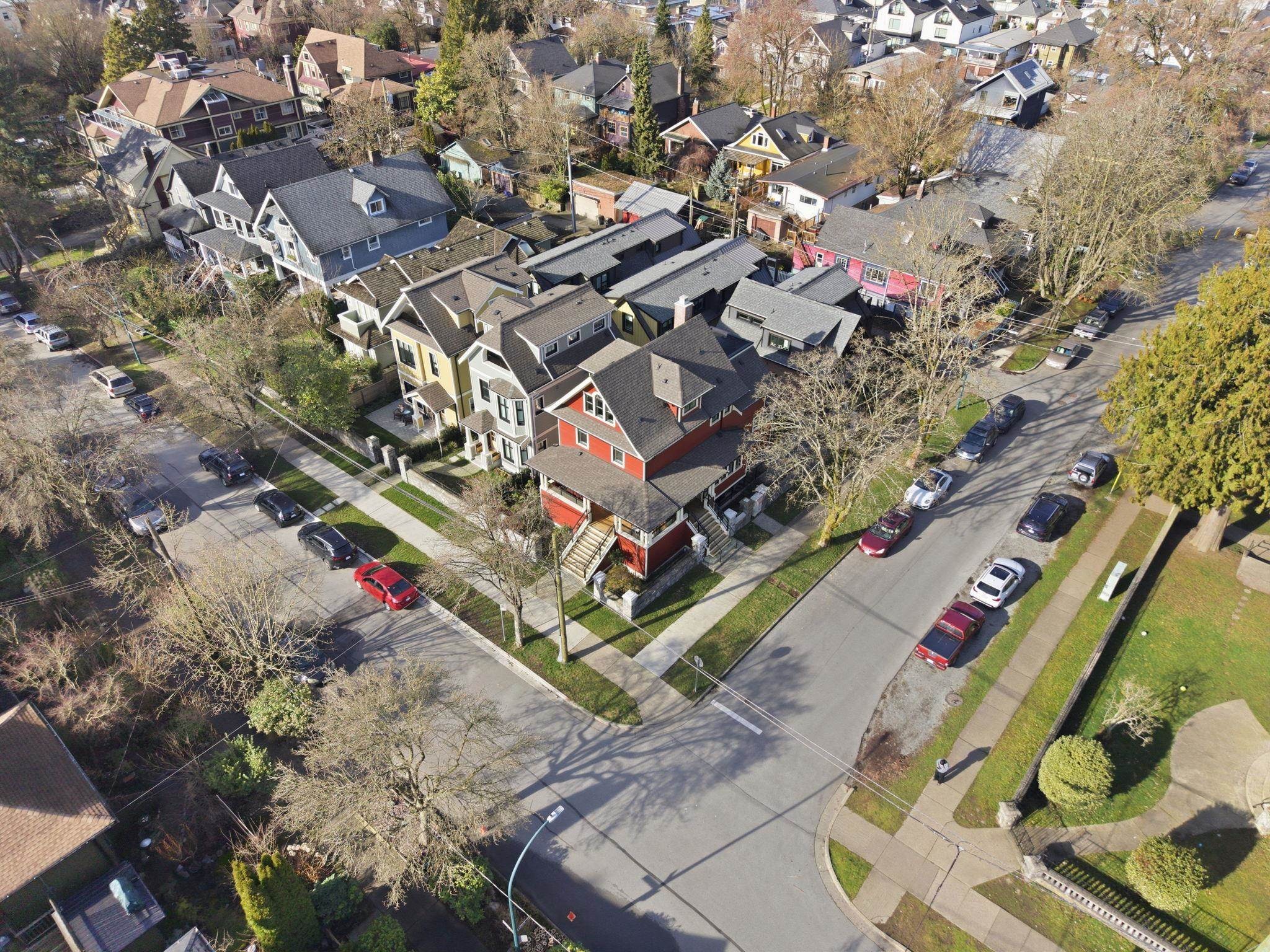 1967 Napier Street, Vancouver, BC