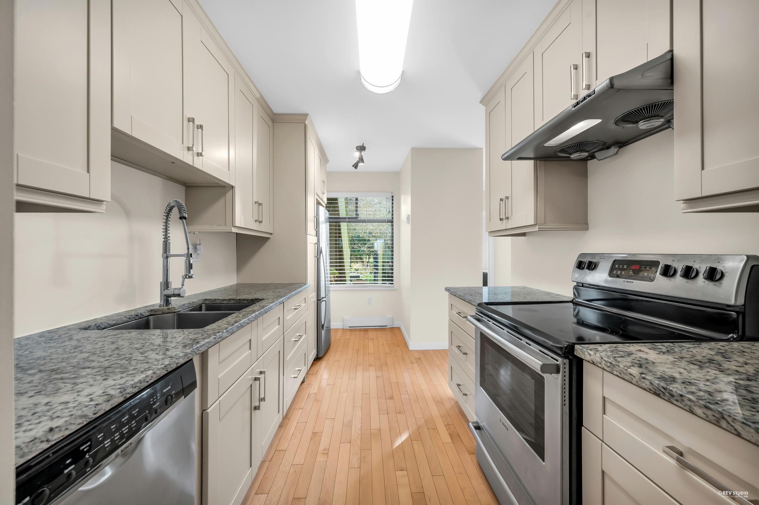 1031 Scantlings, Vancouver, BC