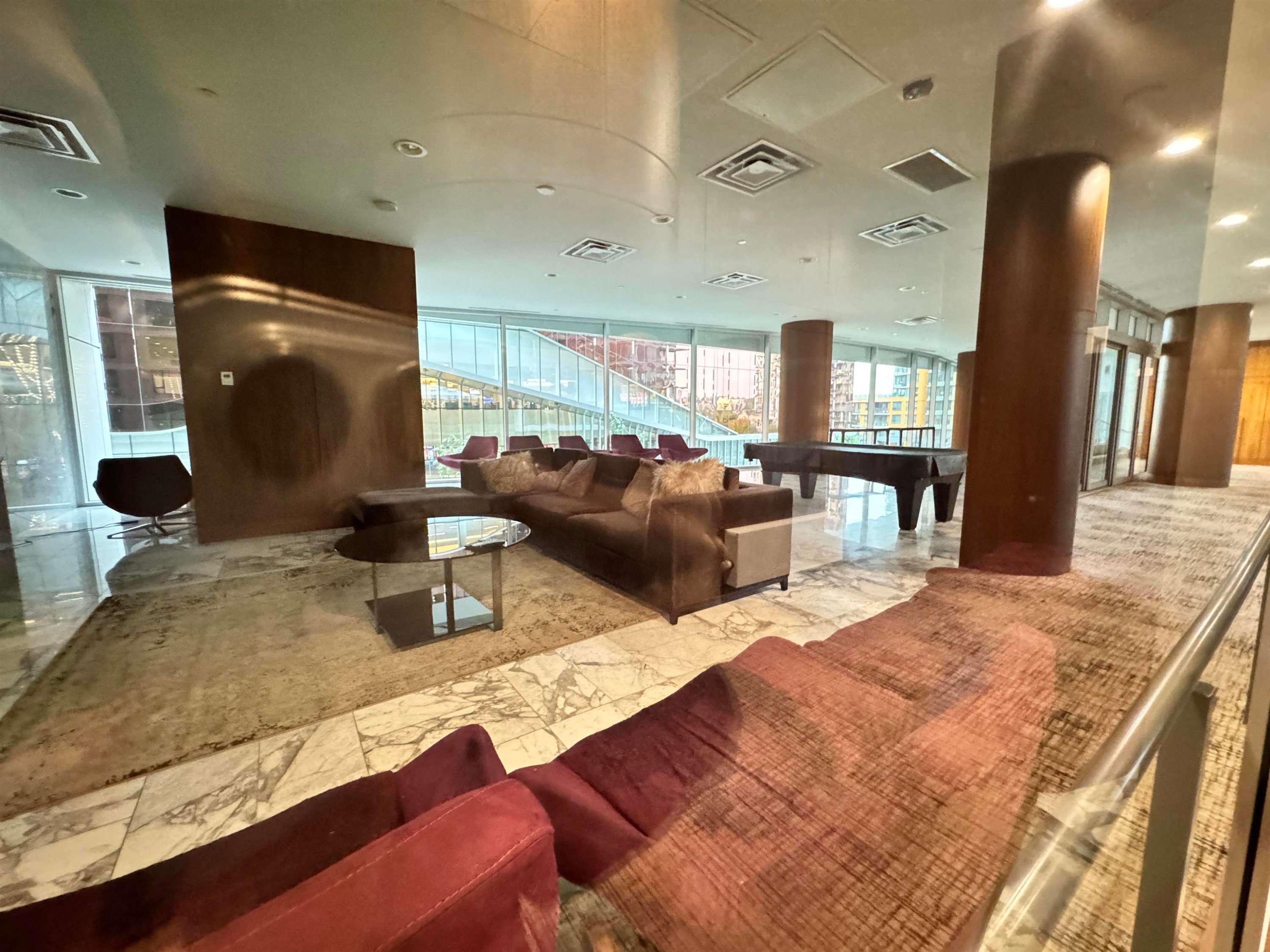 68 Smithe Street, Vancouver, BC