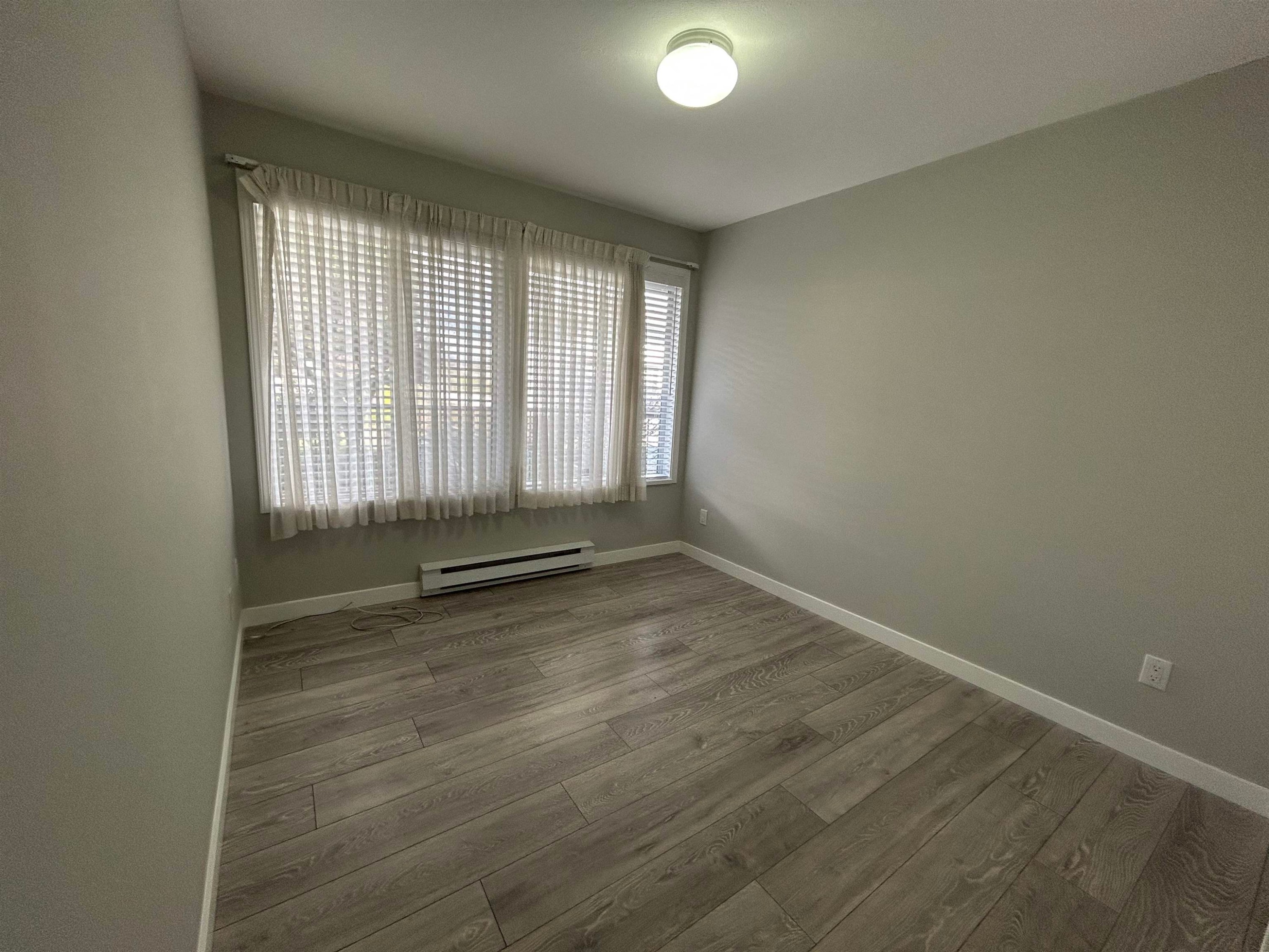 105-5875 Imperial Street, Burnaby, BC