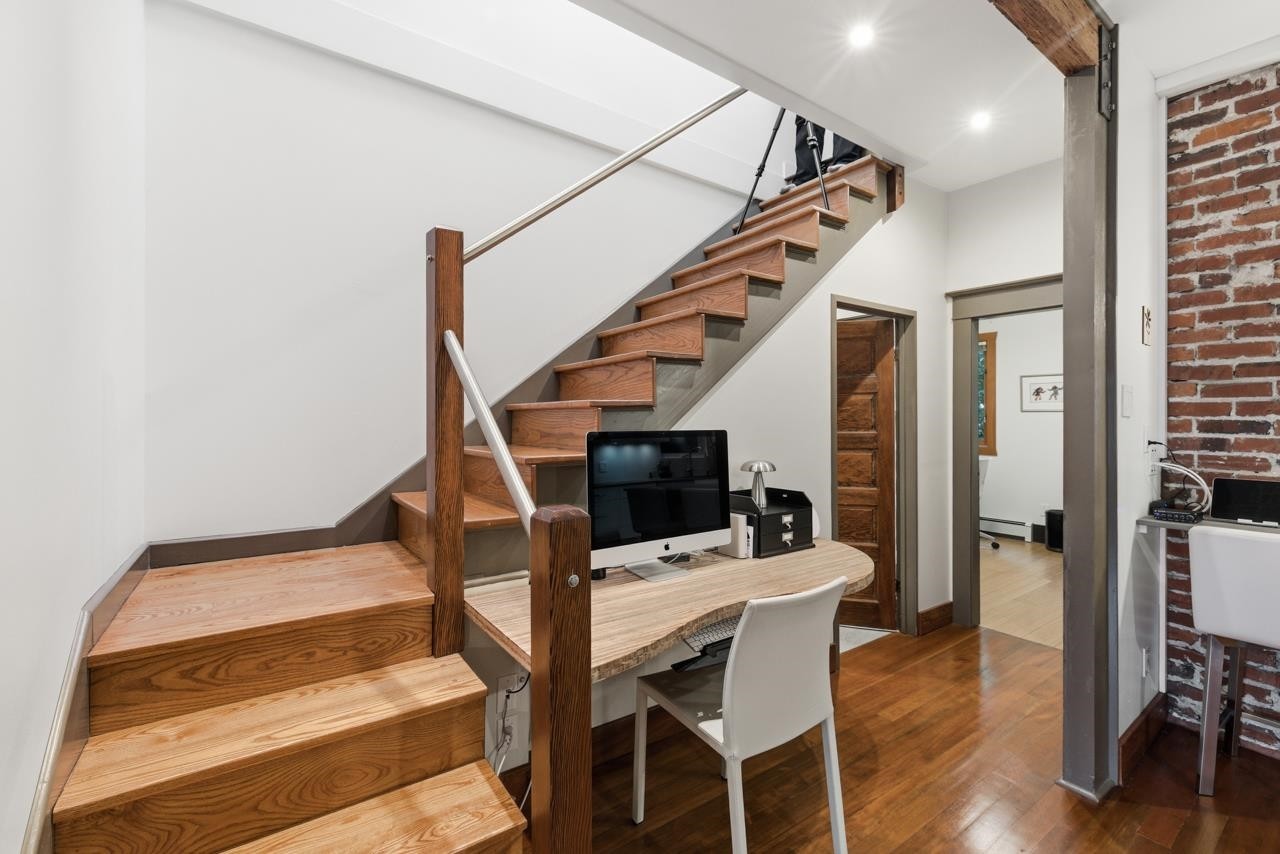 319 26Th Avenue E, Vancouver, BC