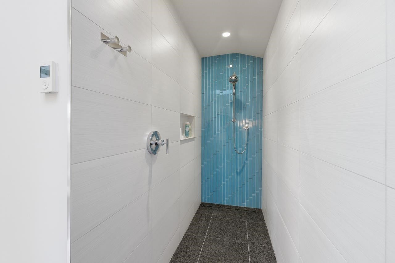 319 26Th Avenue E, Vancouver, BC