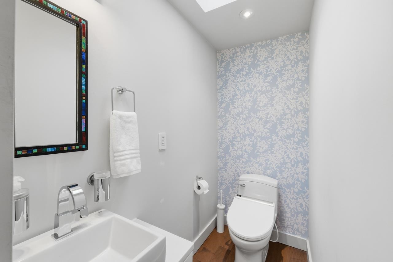 319 26Th Avenue E, Vancouver, BC