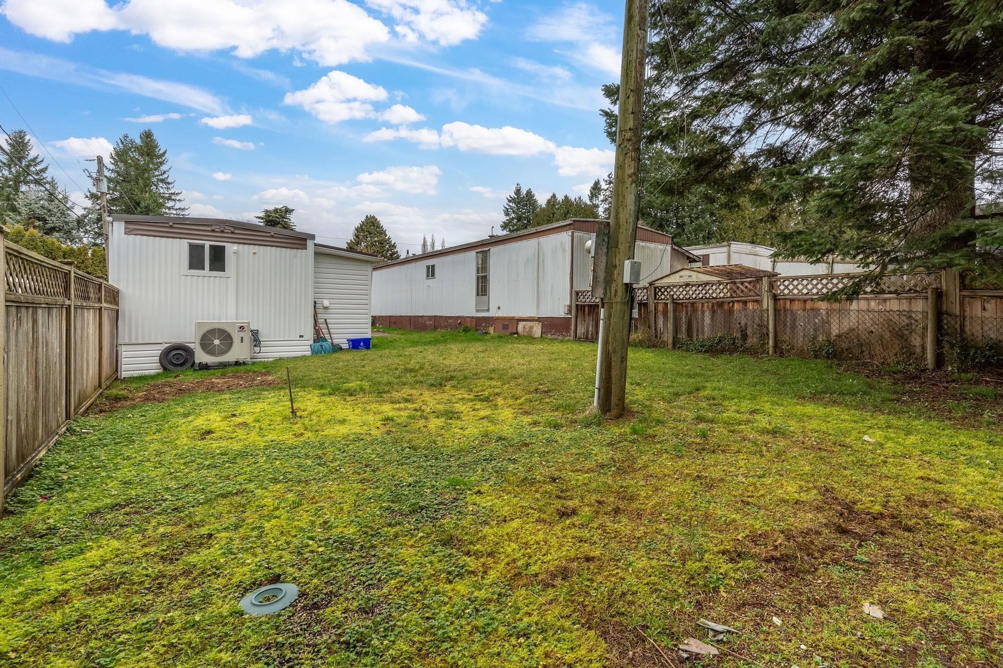 18-21163 Lougheed Highway, Maple Ridge, BC