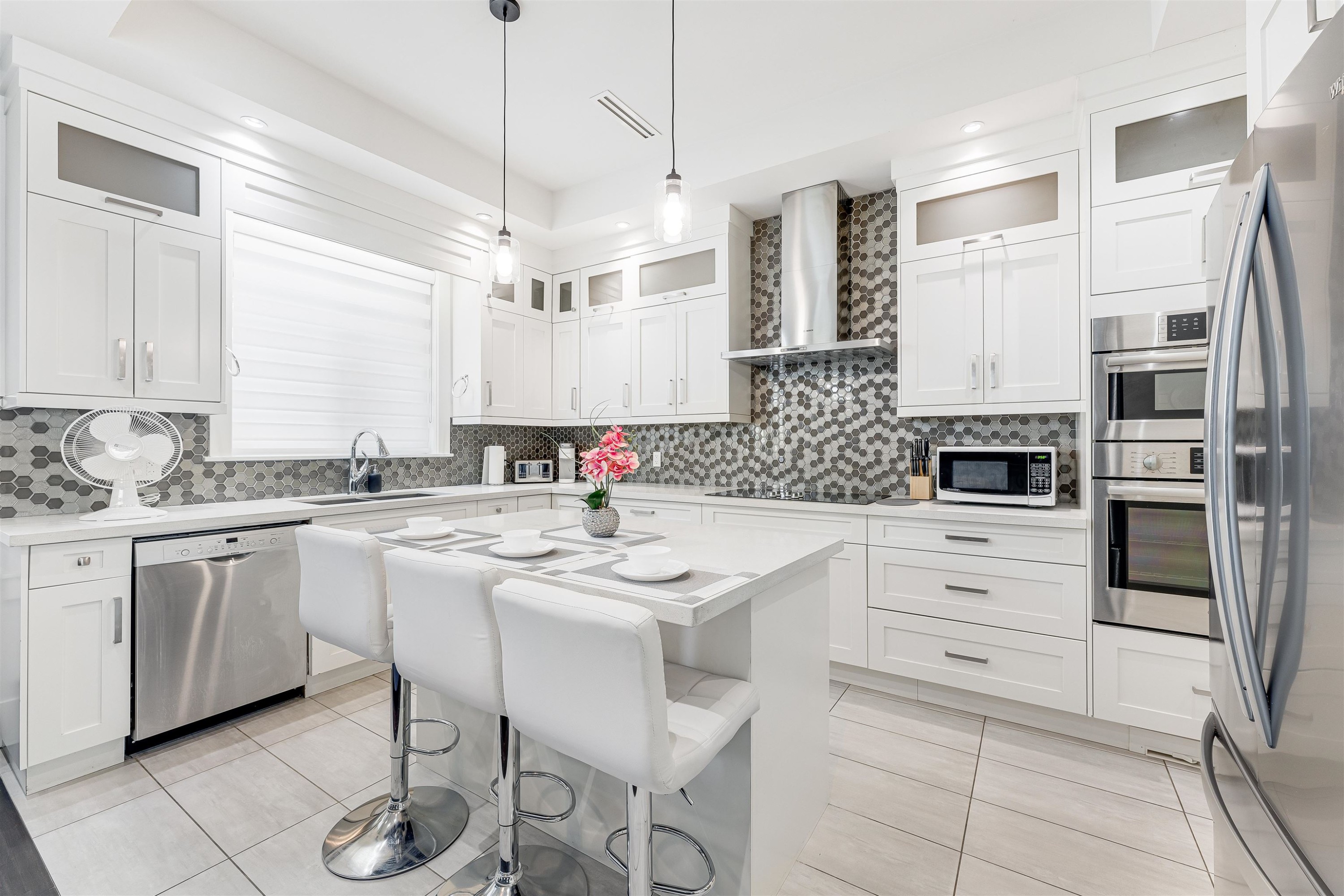 7380 Ontario Street, Vancouver, BC