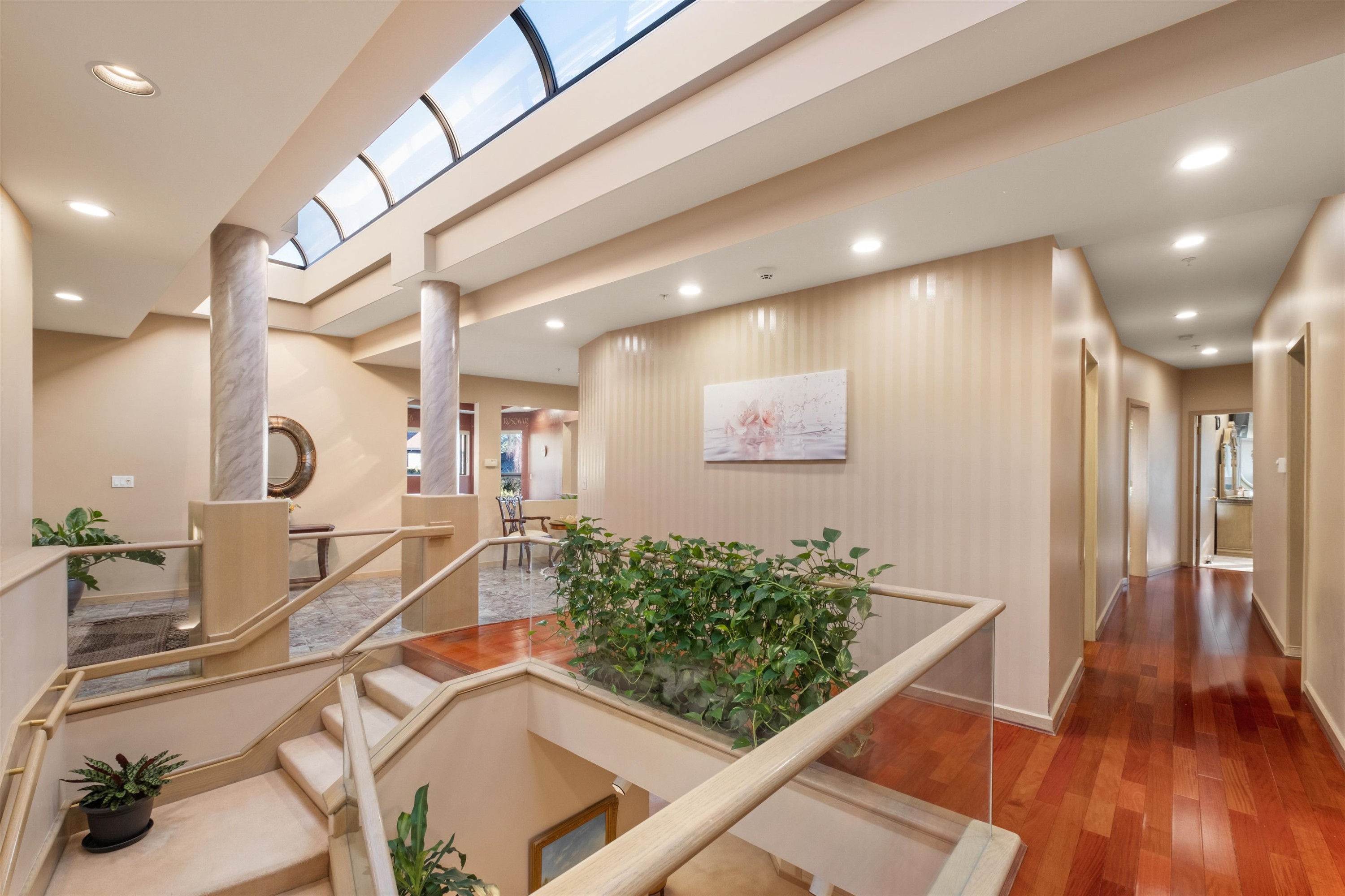 2490 Westhill Court, West Vancouver, BC